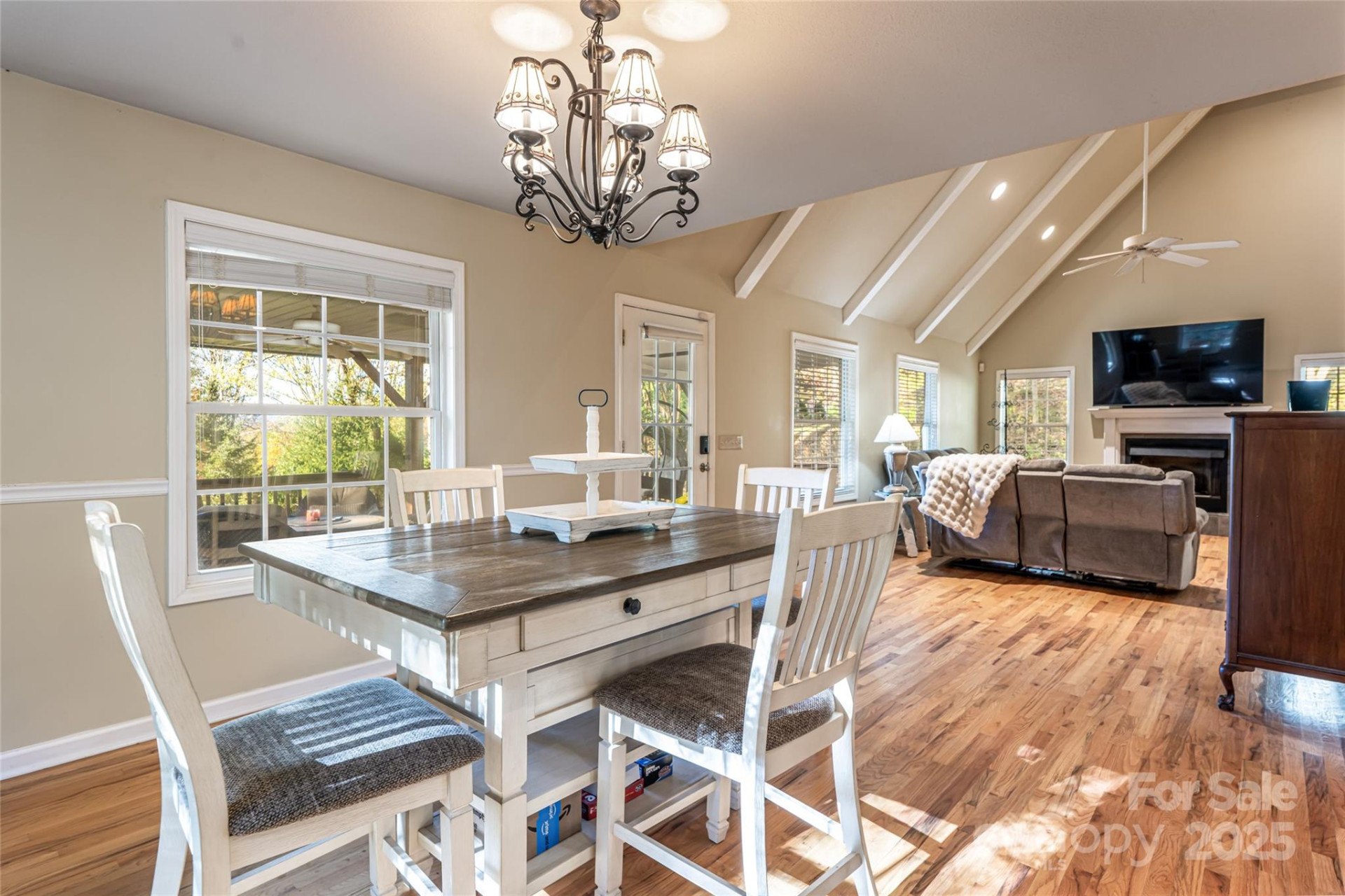 154 Presidential Drive - Photo 17