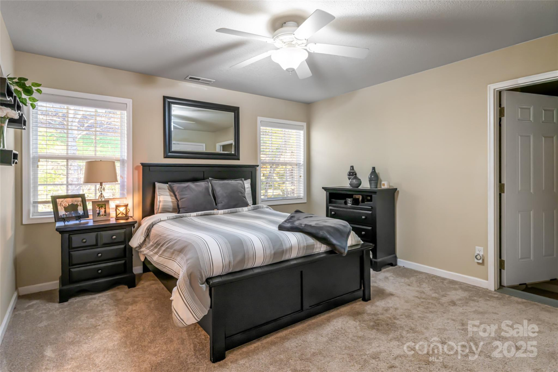 154 Presidential Drive - Photo 24