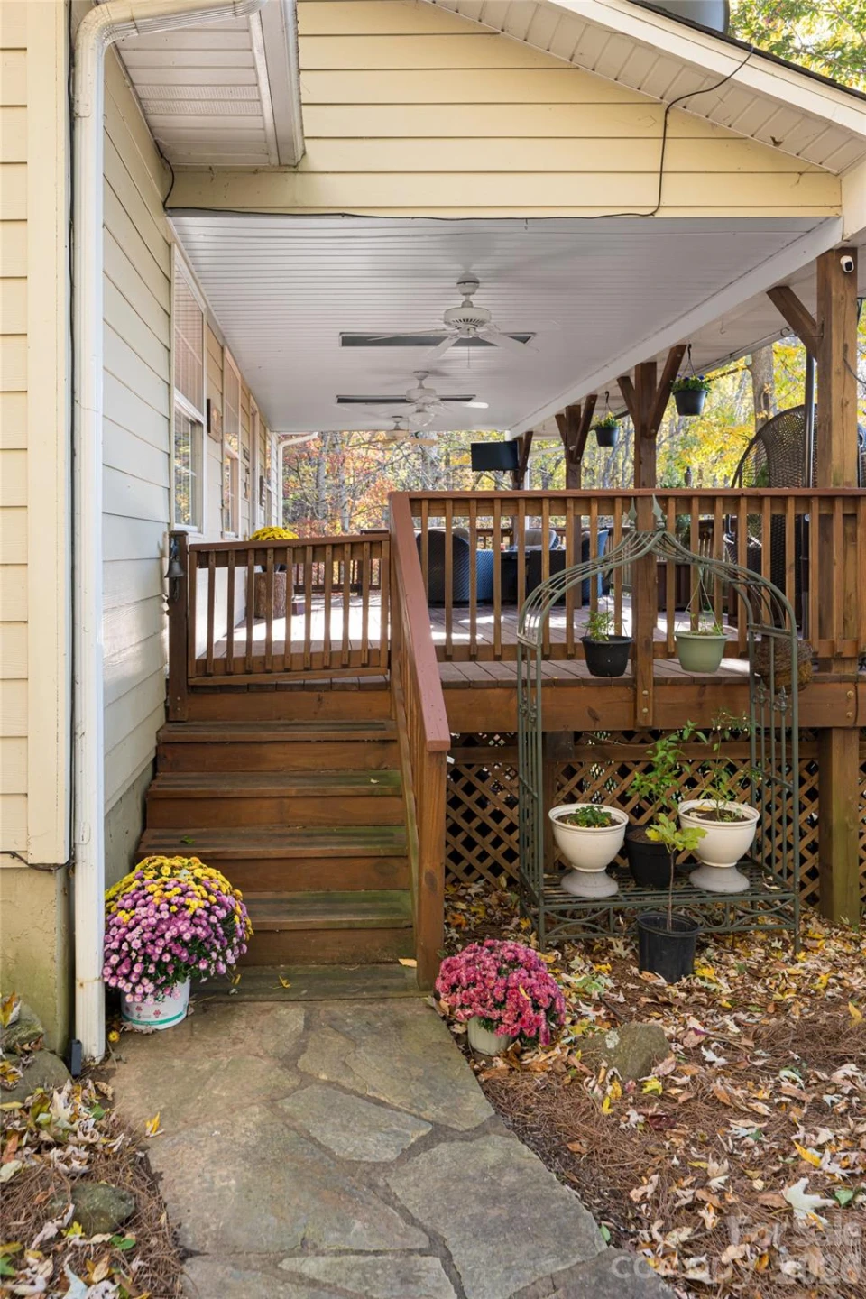 154 Presidential Drive - Photo 33