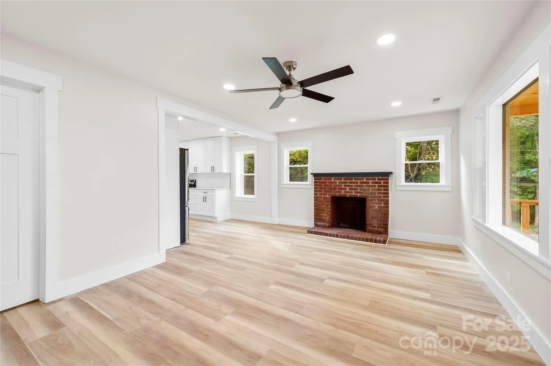 421 Hazel Brook Road - Photo 9