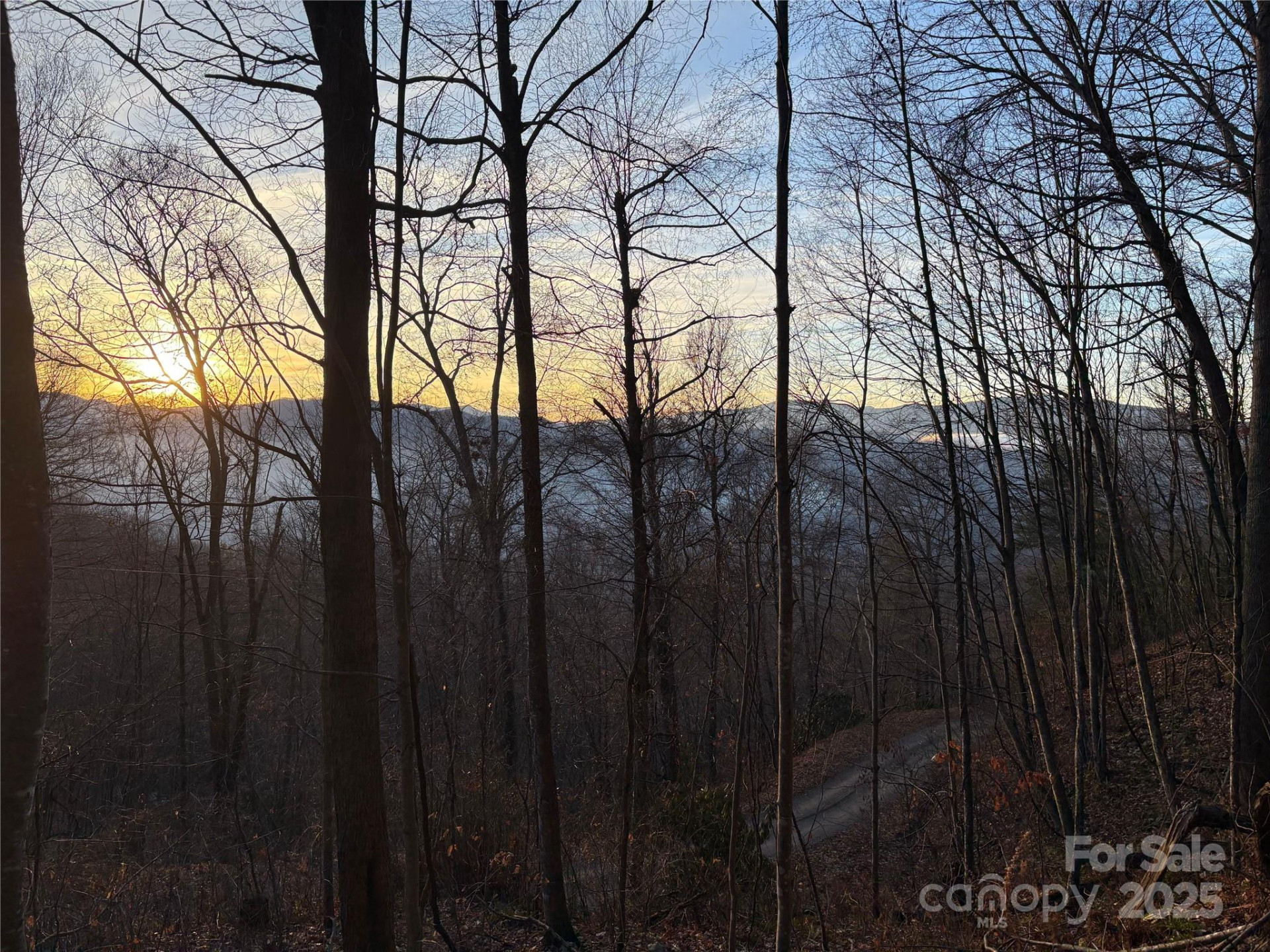 899 Hyacinth Drive - Photo 25