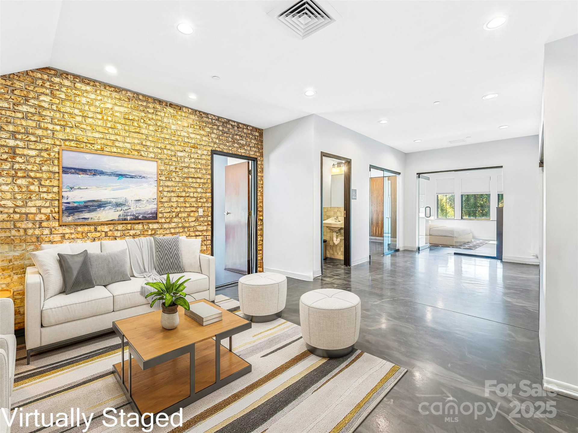 208 Charlotte Highway #301