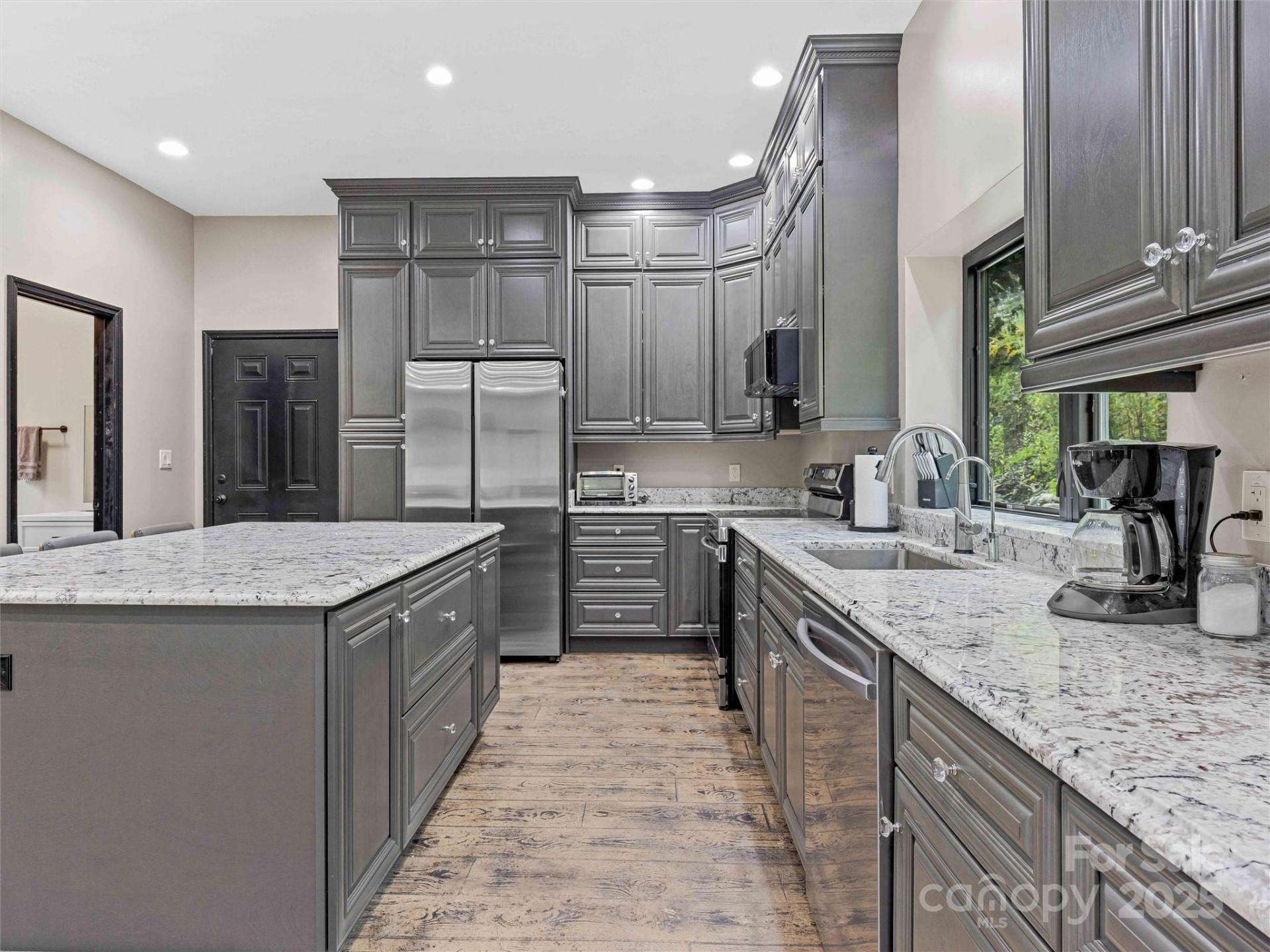 945 Roaring Fork Road - Photo 8