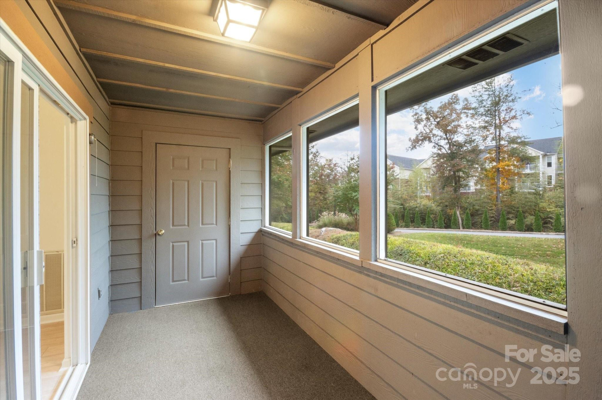 102 Fox Den Court - Photo 15