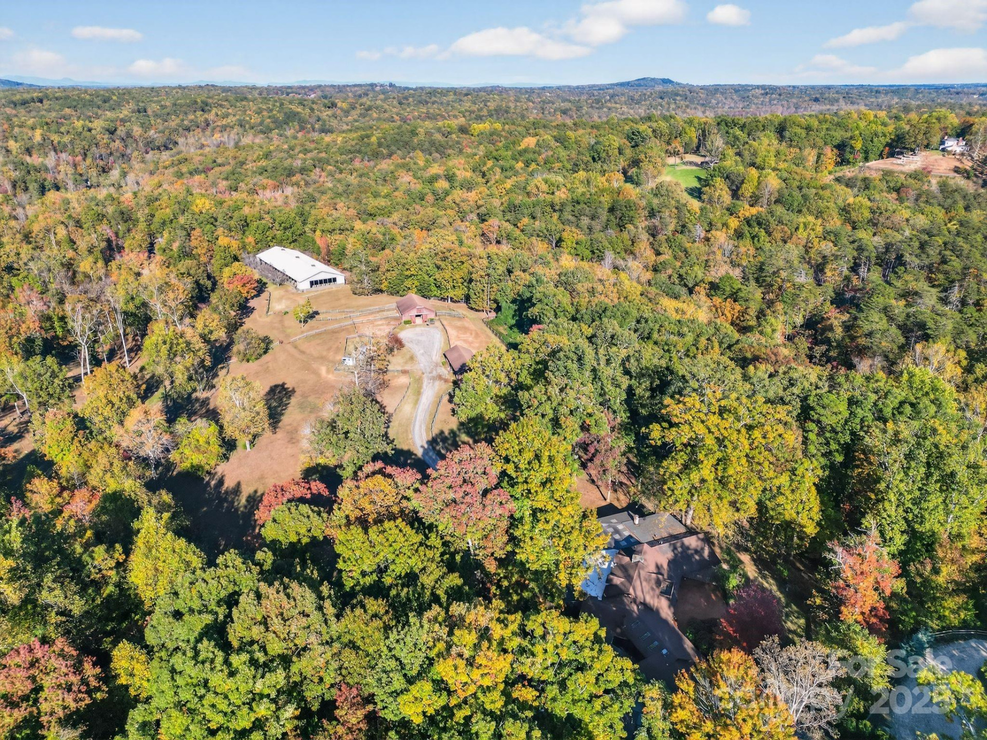 777 River Road - Photo 2