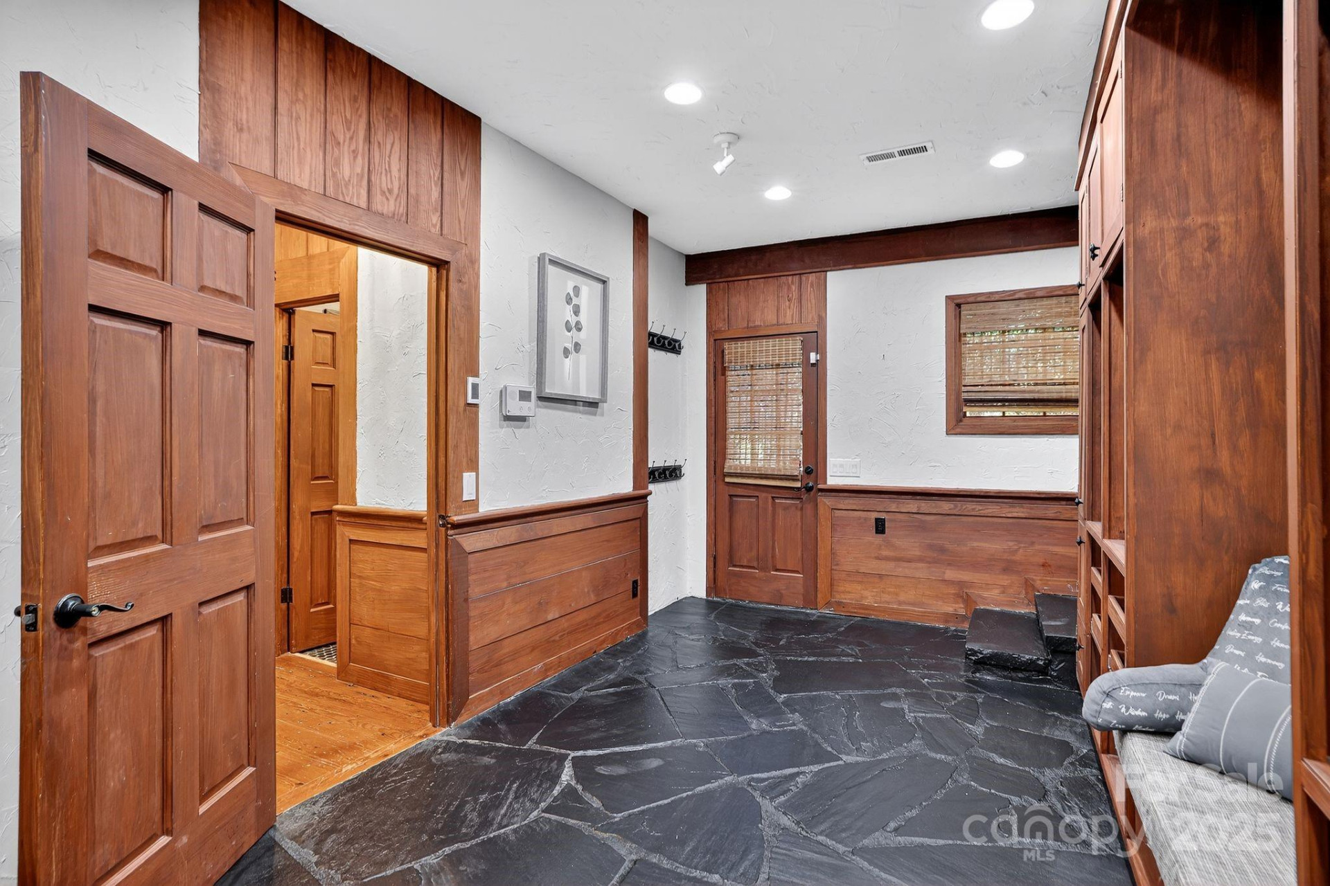 777 River Road - Photo 27