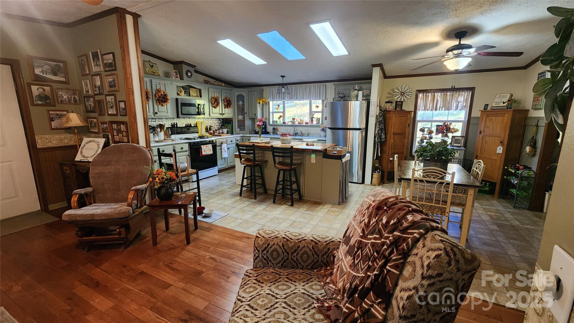 141 Hungry Creek Road - Photo 33