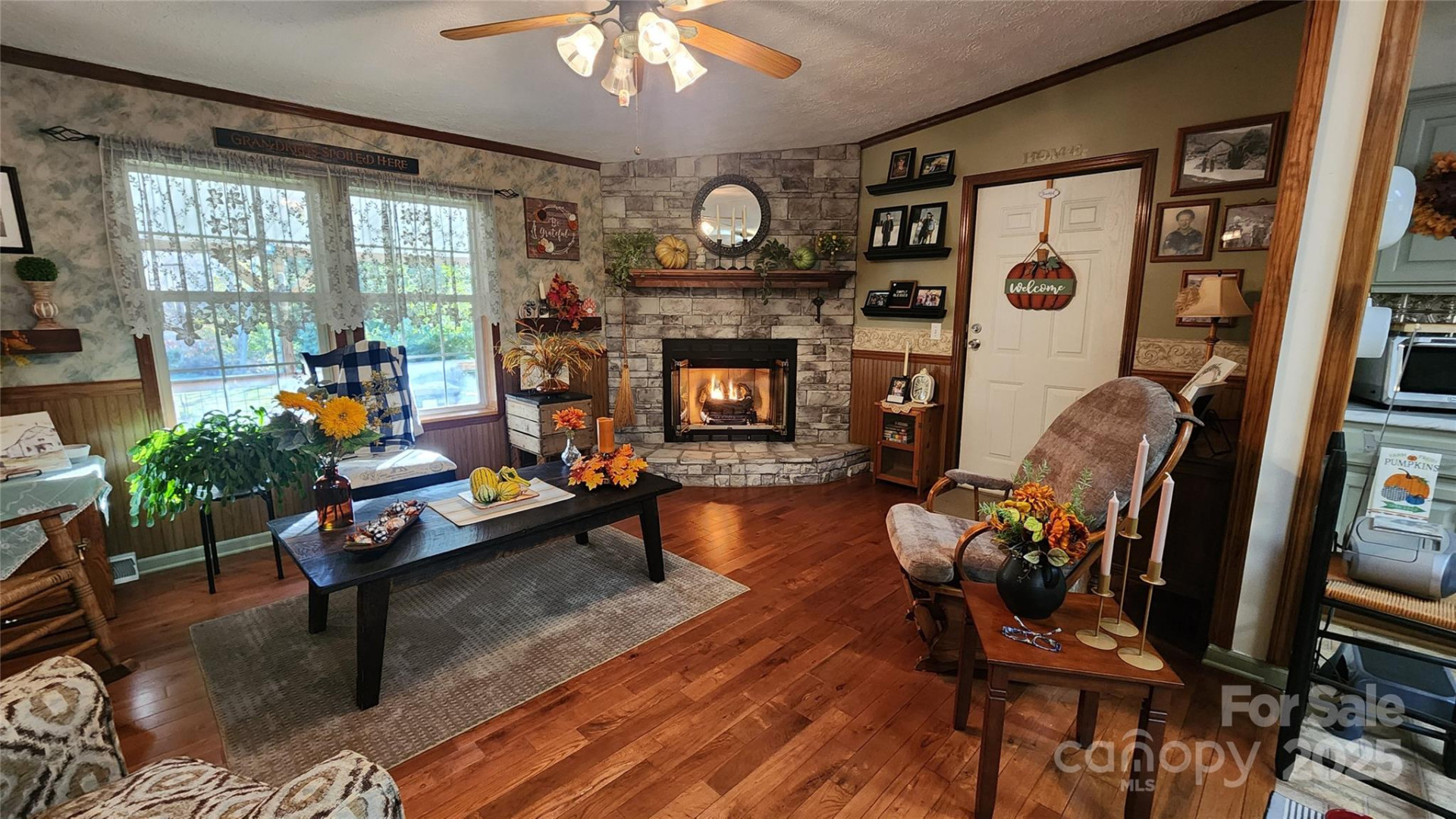 141 Hungry Creek Road - Photo 10