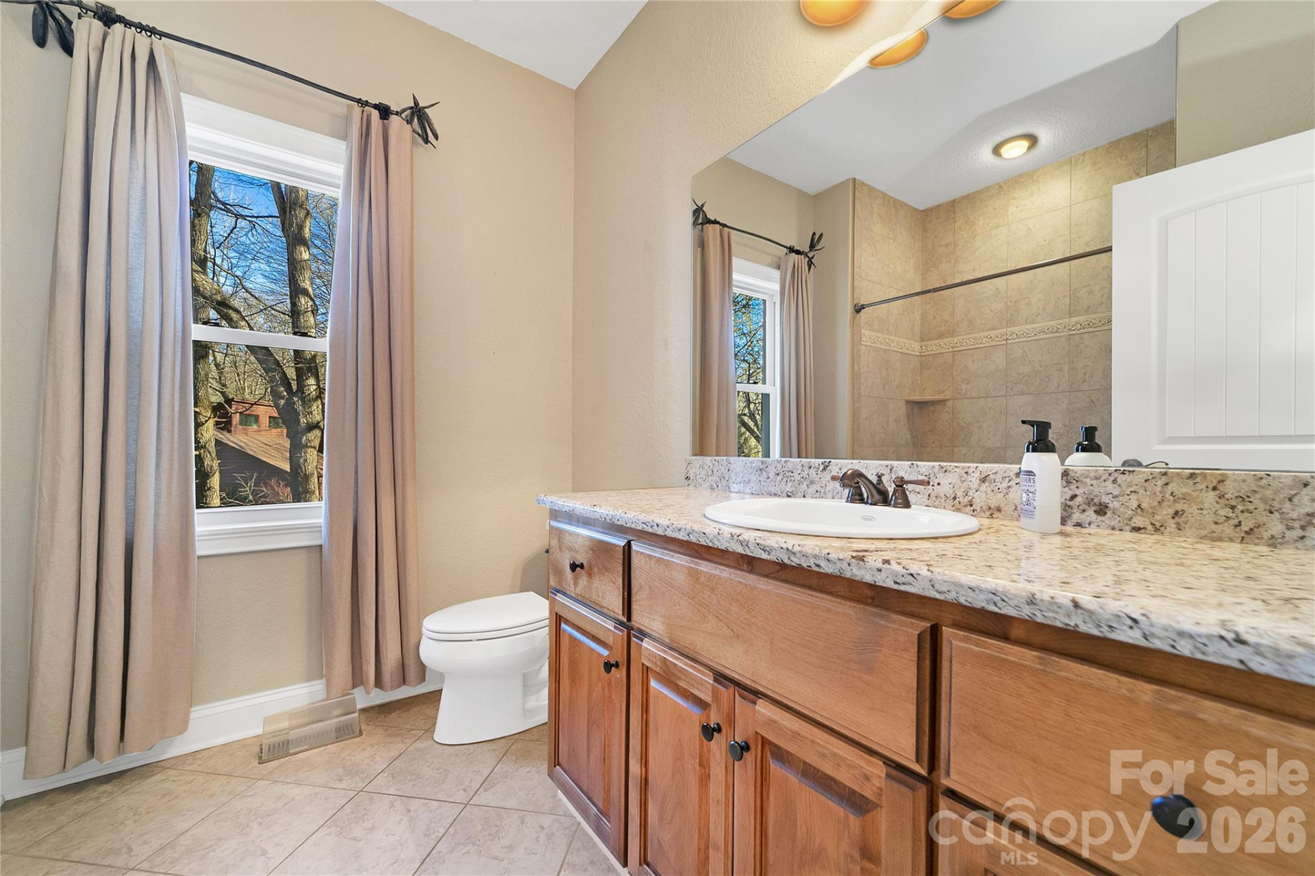 886 Soquili Drive - Photo 32