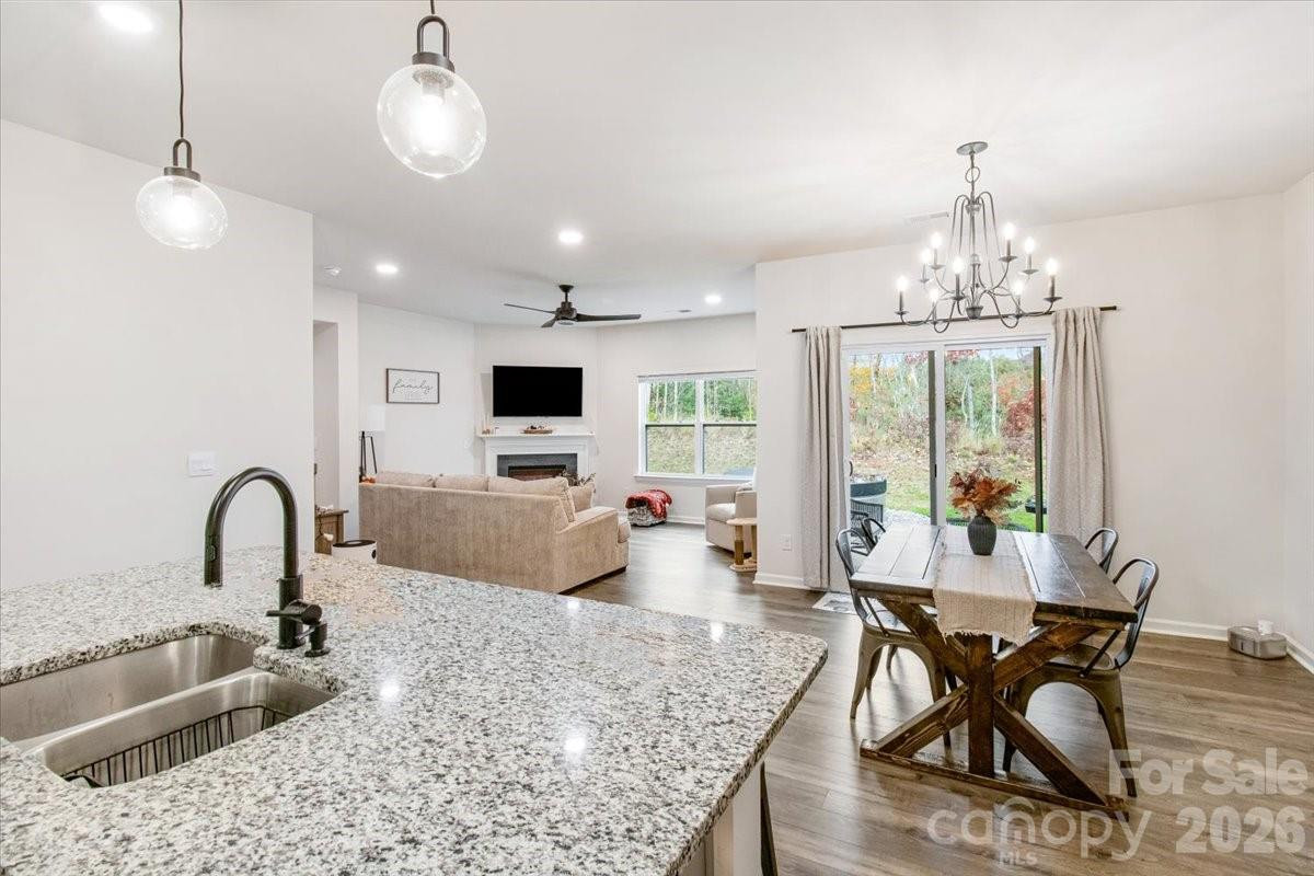 345 Ridgeview Lane - Photo 4