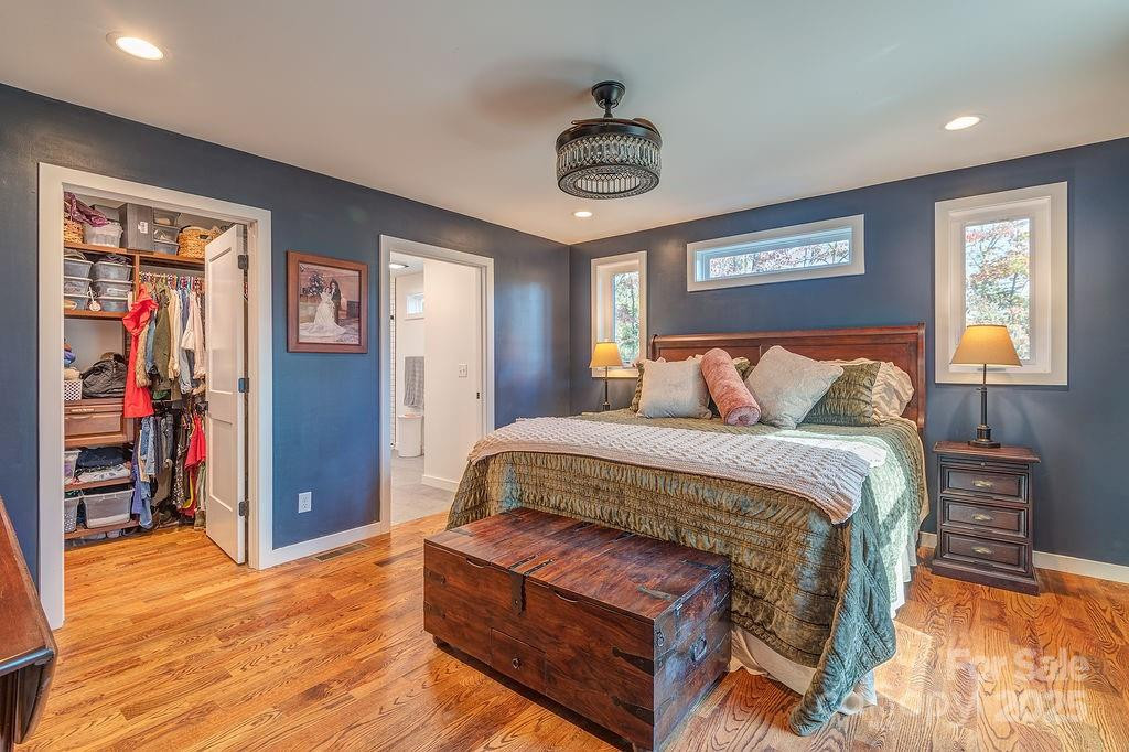 15 Edmond Woods Place - Photo 13