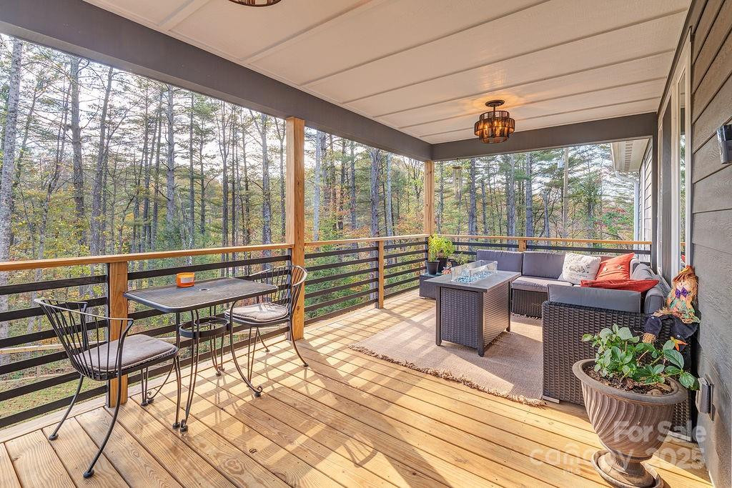 15 Edmond Woods Place - Photo 21