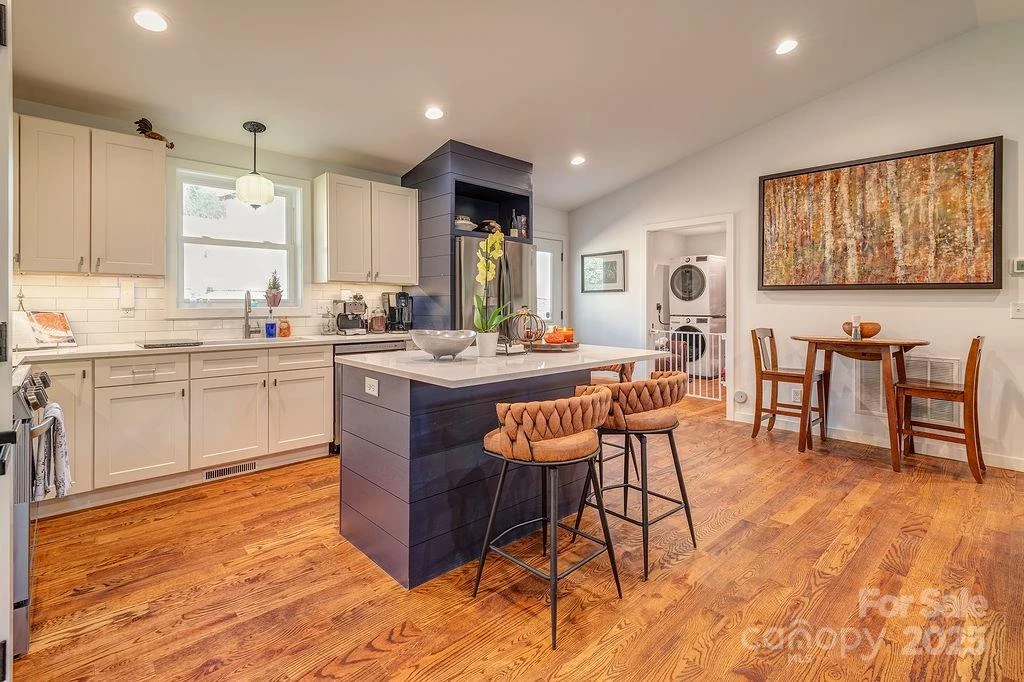 15 Edmond Woods Place - Photo 10