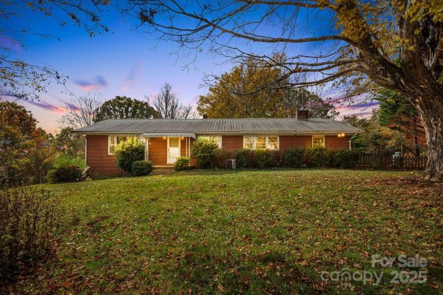 21 Duck Drive, Mars Hill, NC, 28754