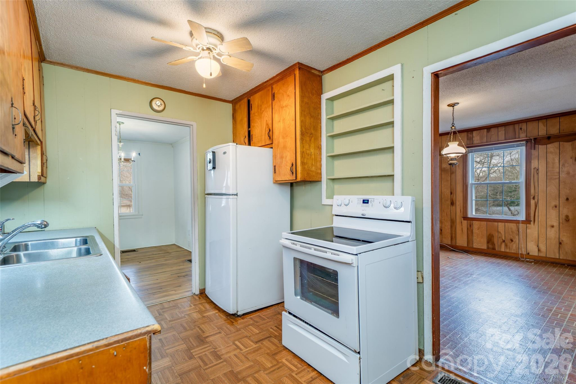 52 Miller Street - Photo 6