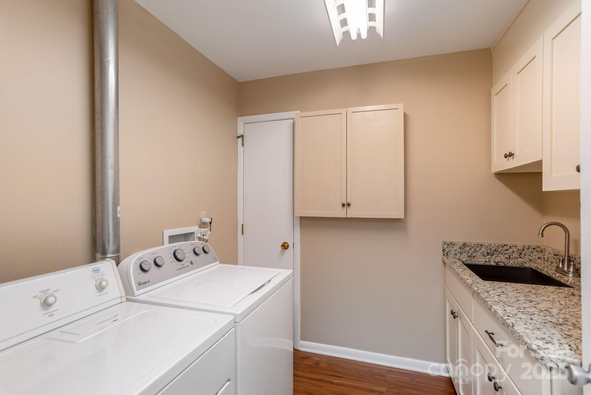 250 Butternut Lane - Photo 21