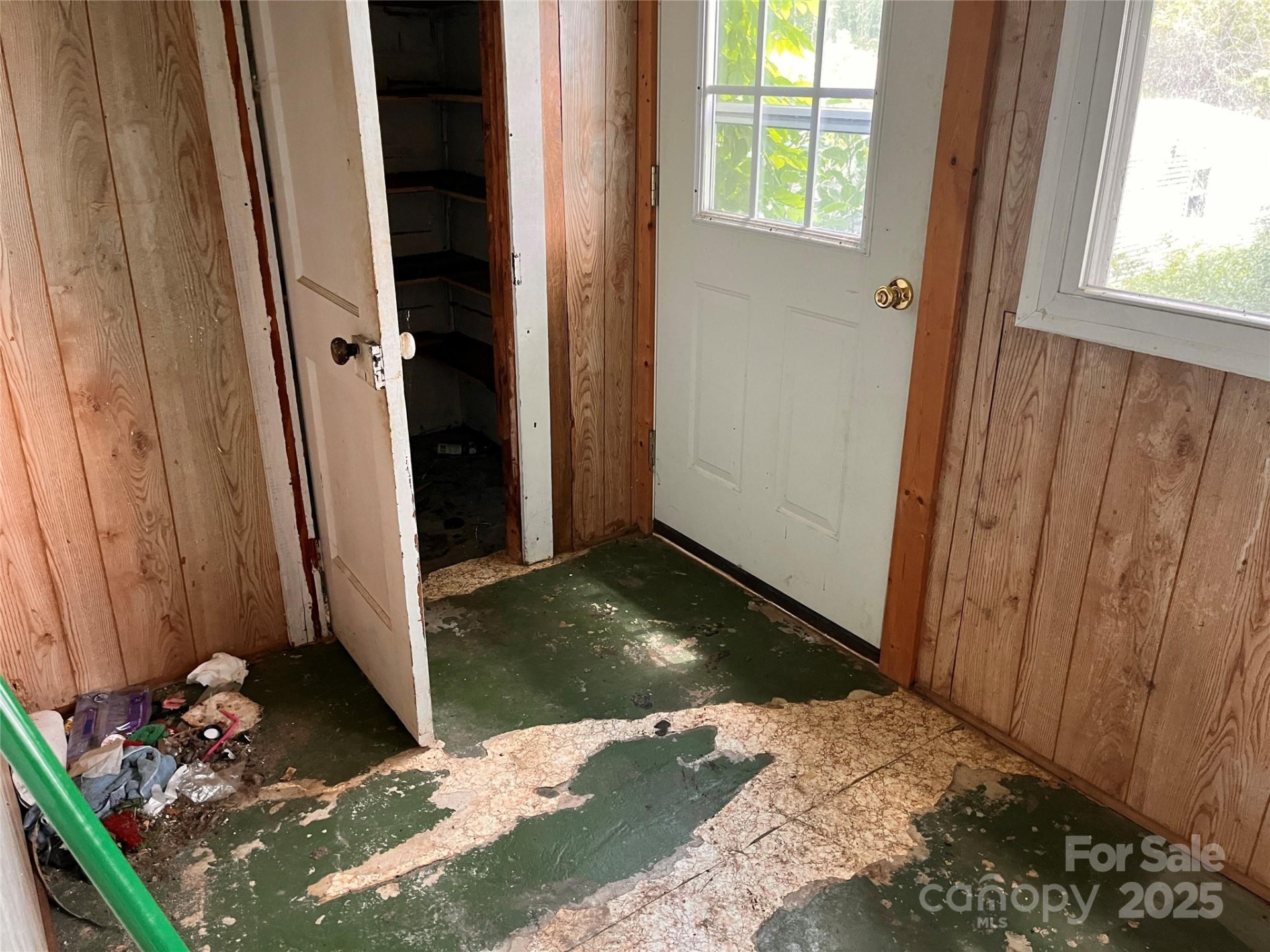 1147 Old Linville Road - Photo 18