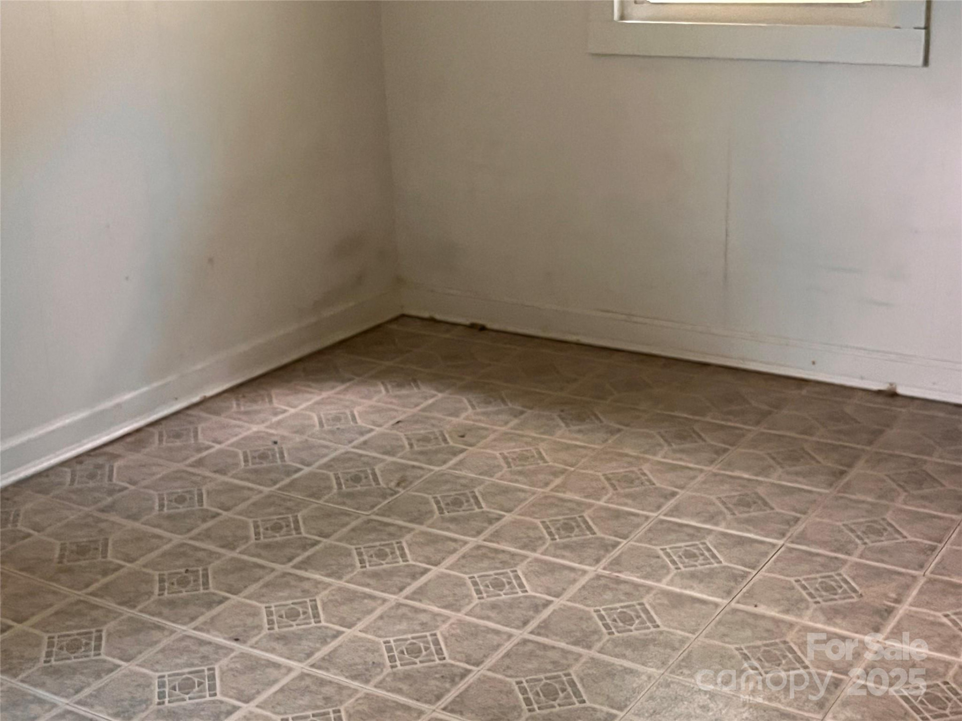 1147 Old Linville Road - Photo 22