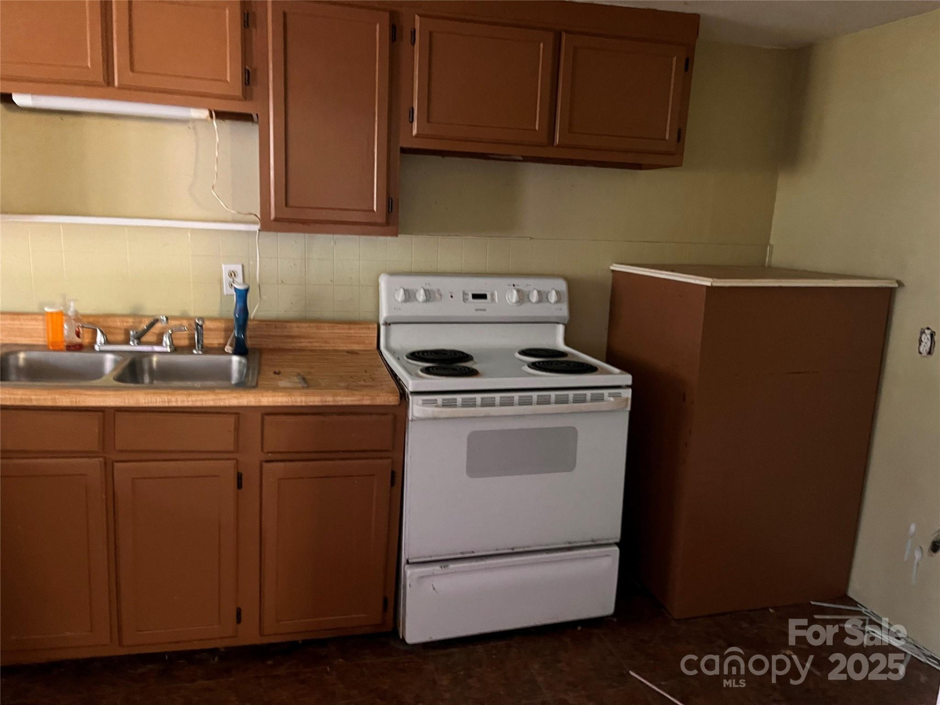 1147 Old Linville Road - Photo 23