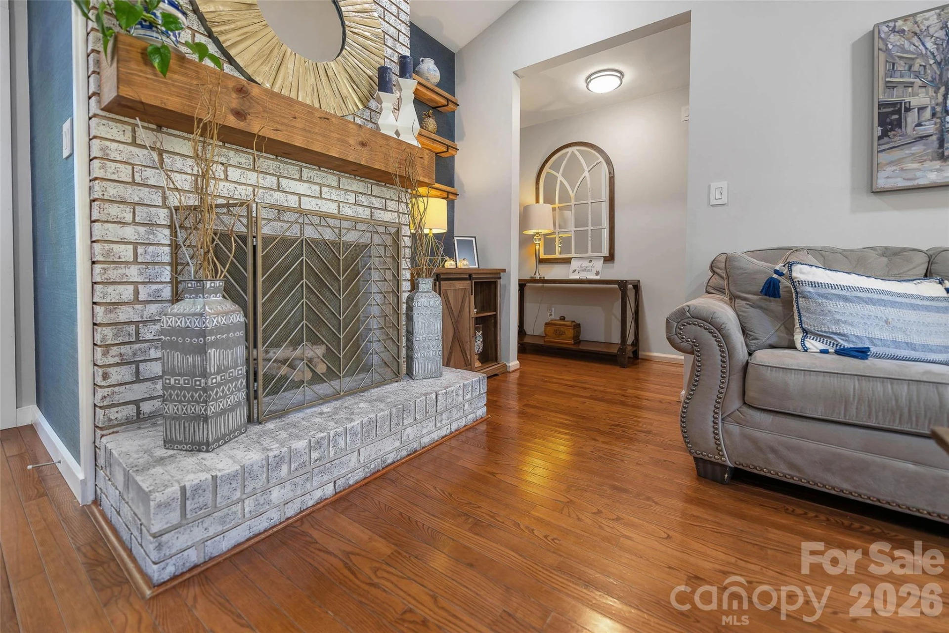 664 Tryon Place - Photo 11