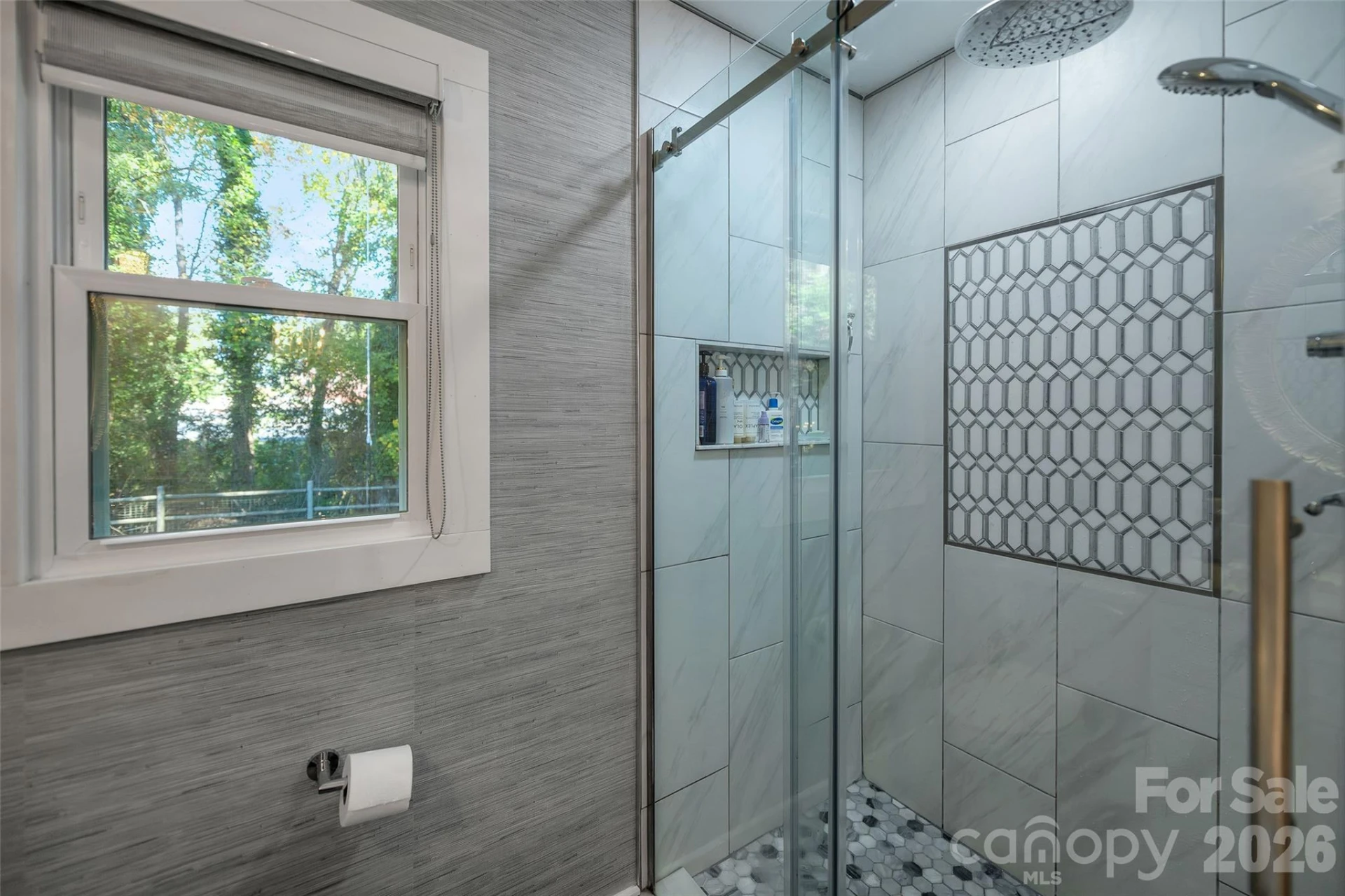 664 Tryon Place - Photo 29