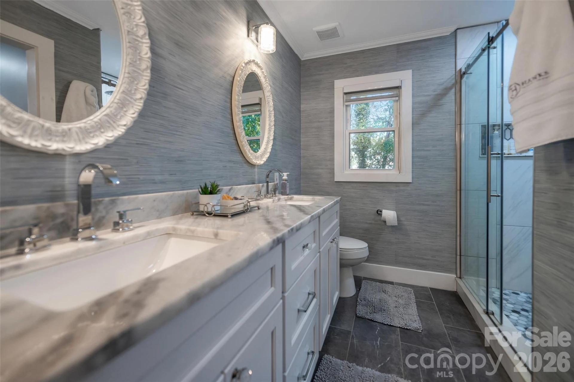 664 Tryon Place - Photo 30