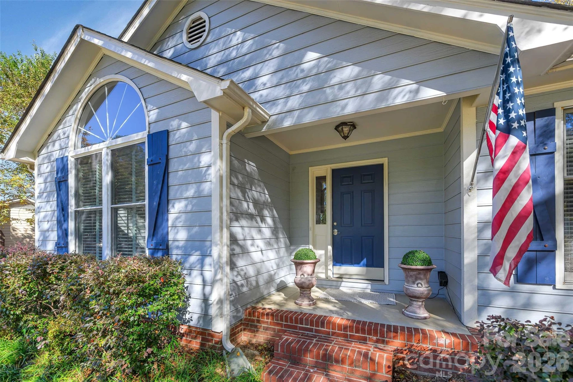 664 Tryon Place - Photo 6