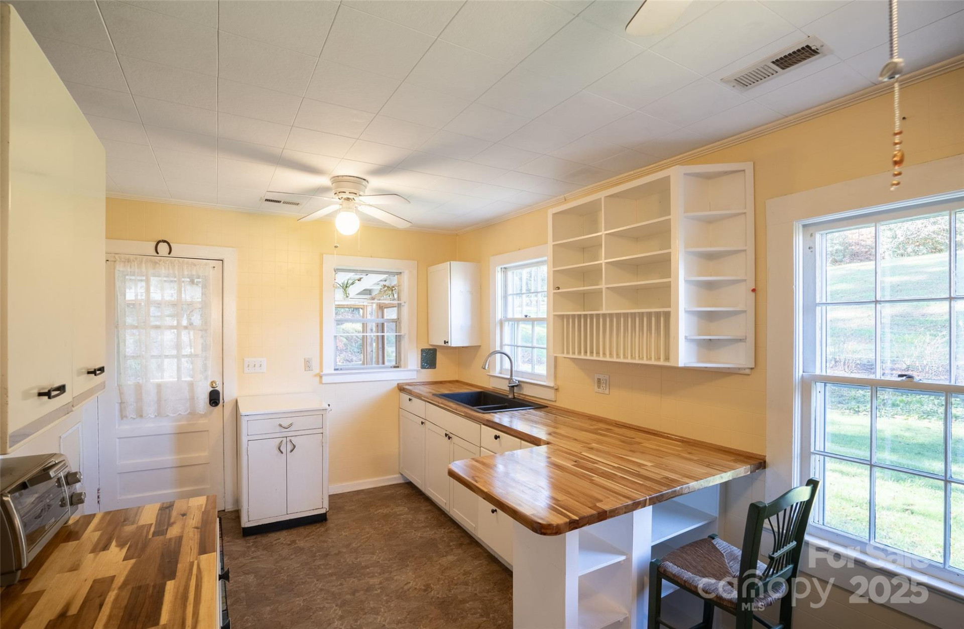 350 Island Cove Road - Photo 11