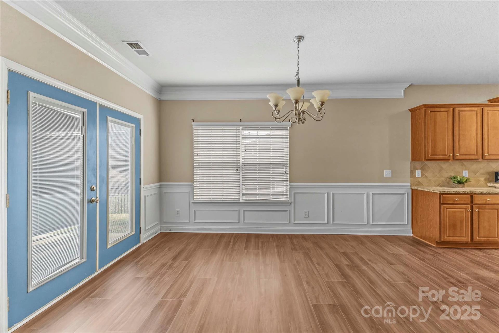 2532 Glyncastle Way - Photo 11