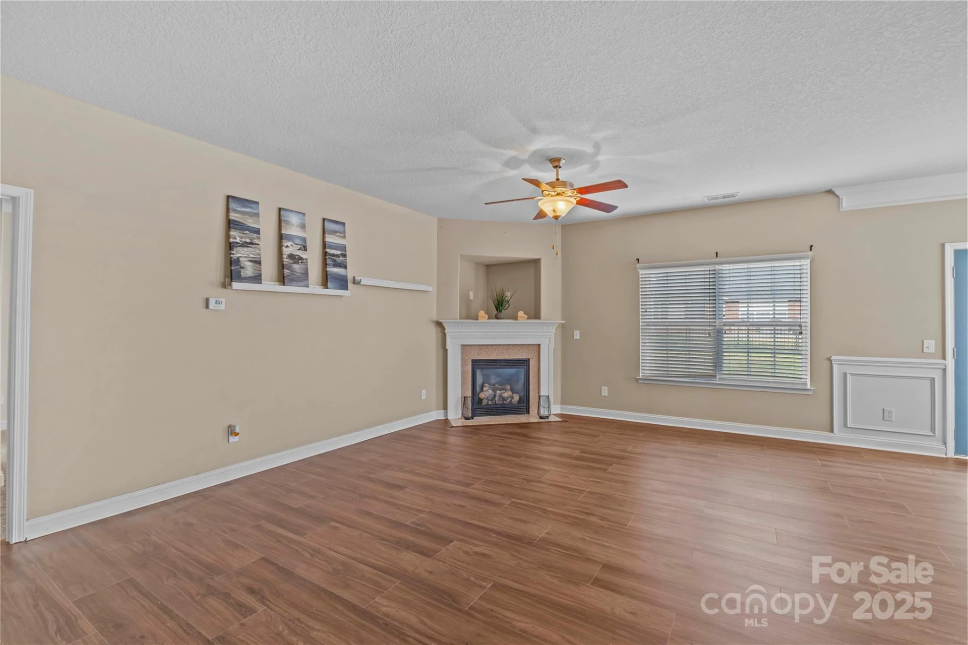 2532 Glyncastle Way - Photo 5