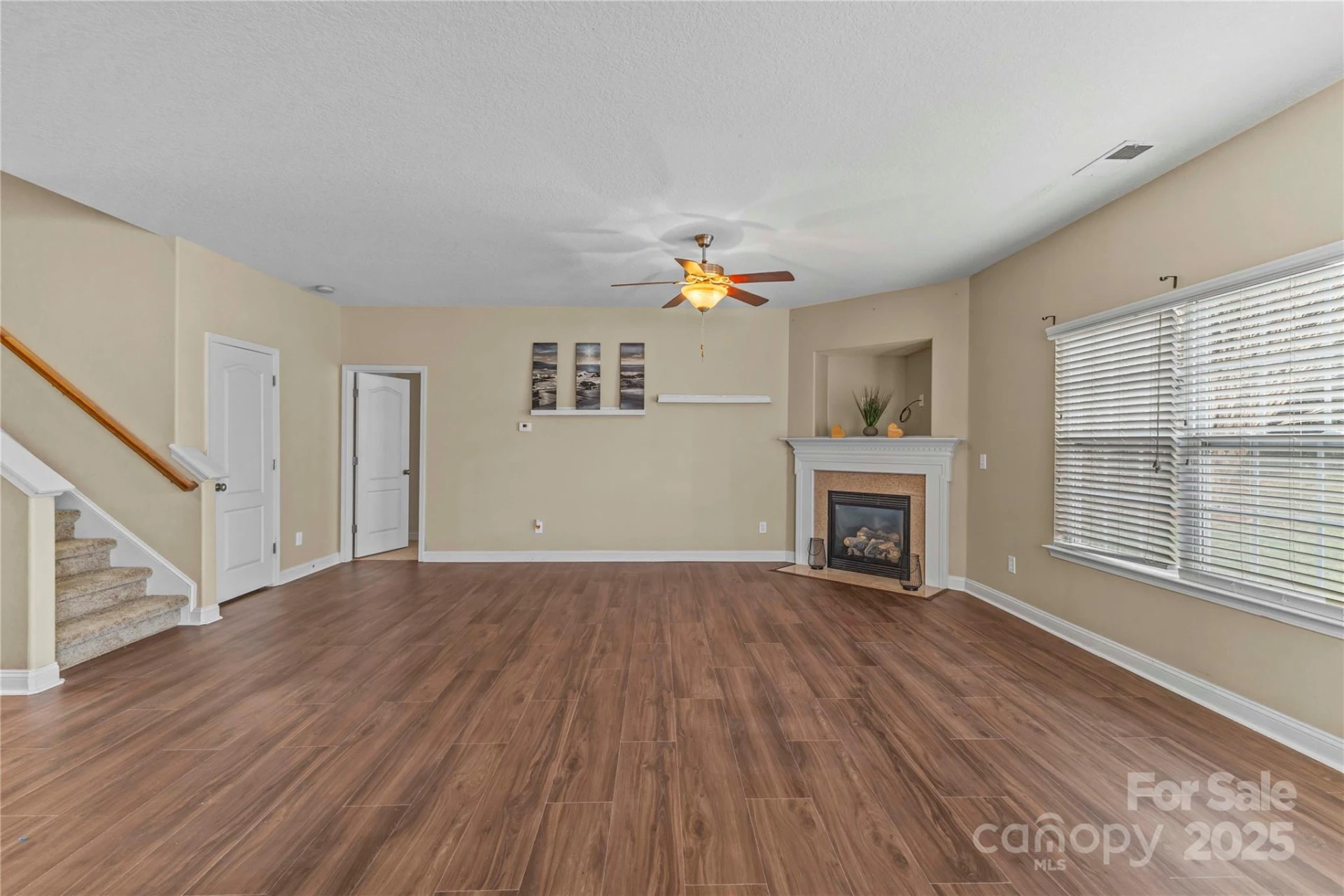 2532 Glyncastle Way - Photo 6