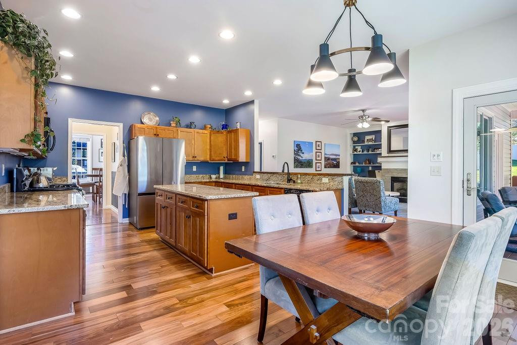 88 Apple Meadow Court - Photo 11