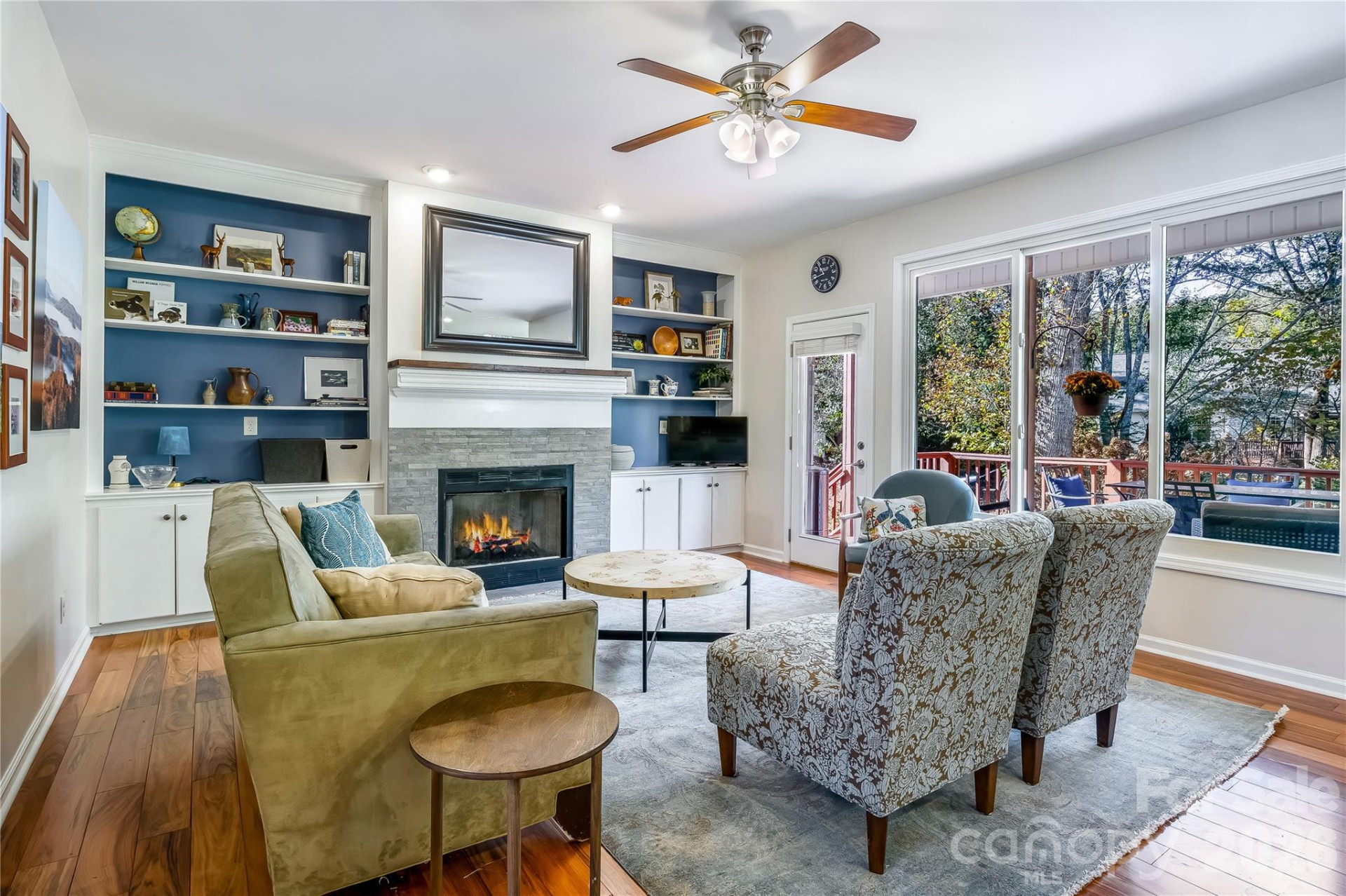 88 Apple Meadow Court - Photo 4