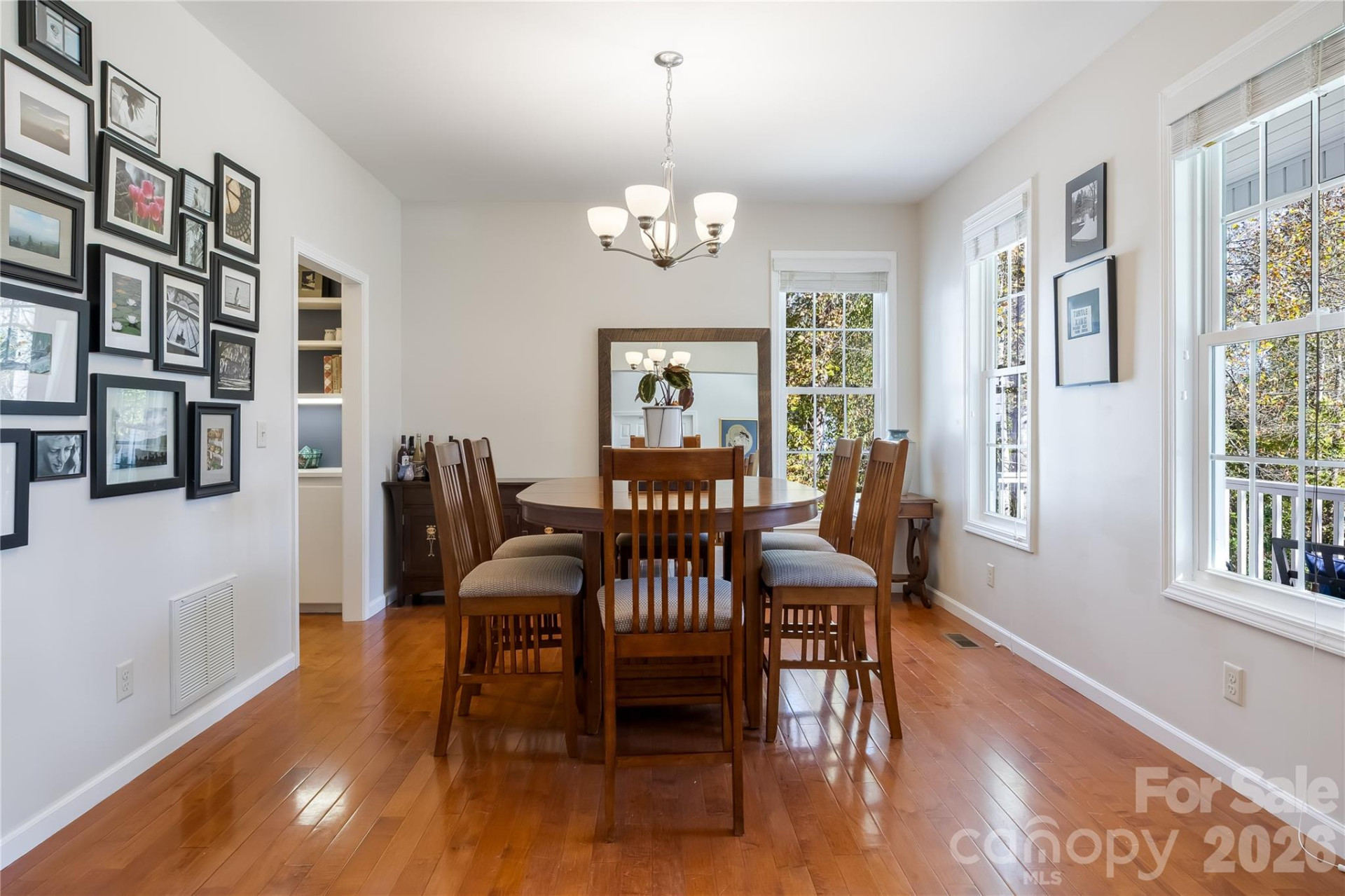 88 Apple Meadow Court - Photo 5