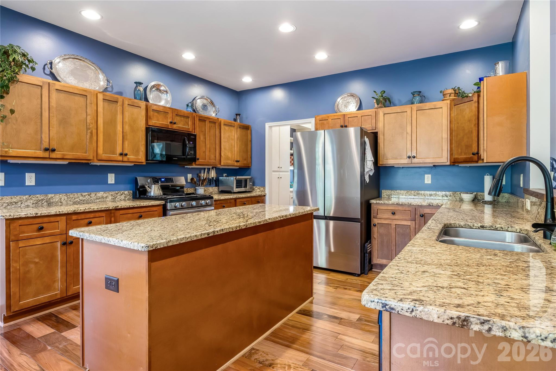 88 Apple Meadow Court - Photo 8