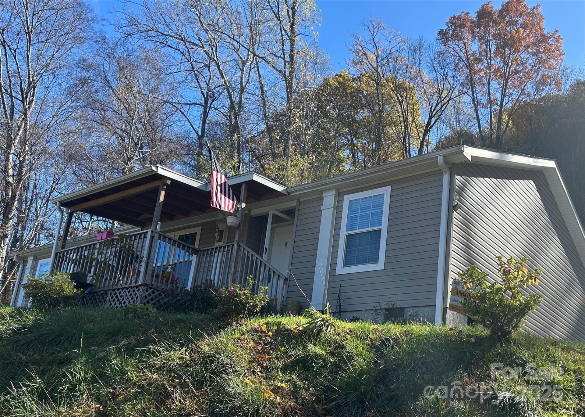 415 Rovingwood Drive