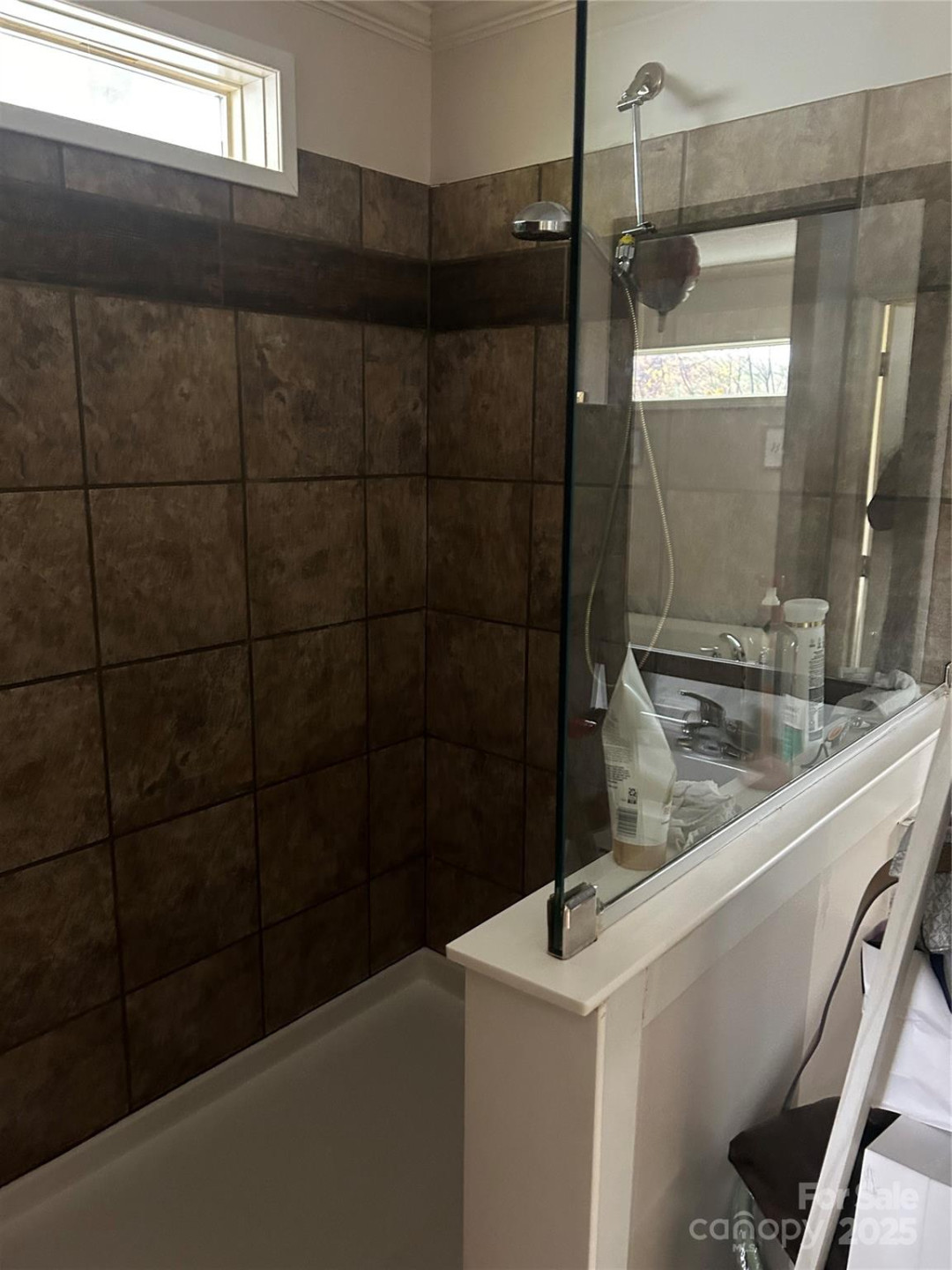 415 Rovingwood Drive - Photo 5