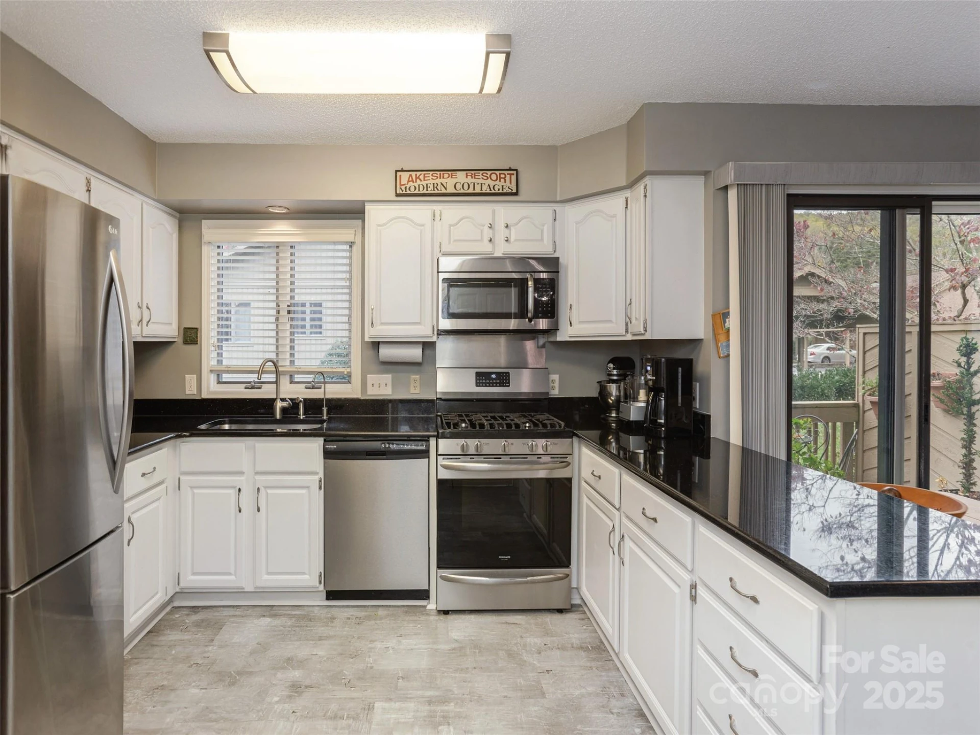 606 Red Oak Drive - Photo 16