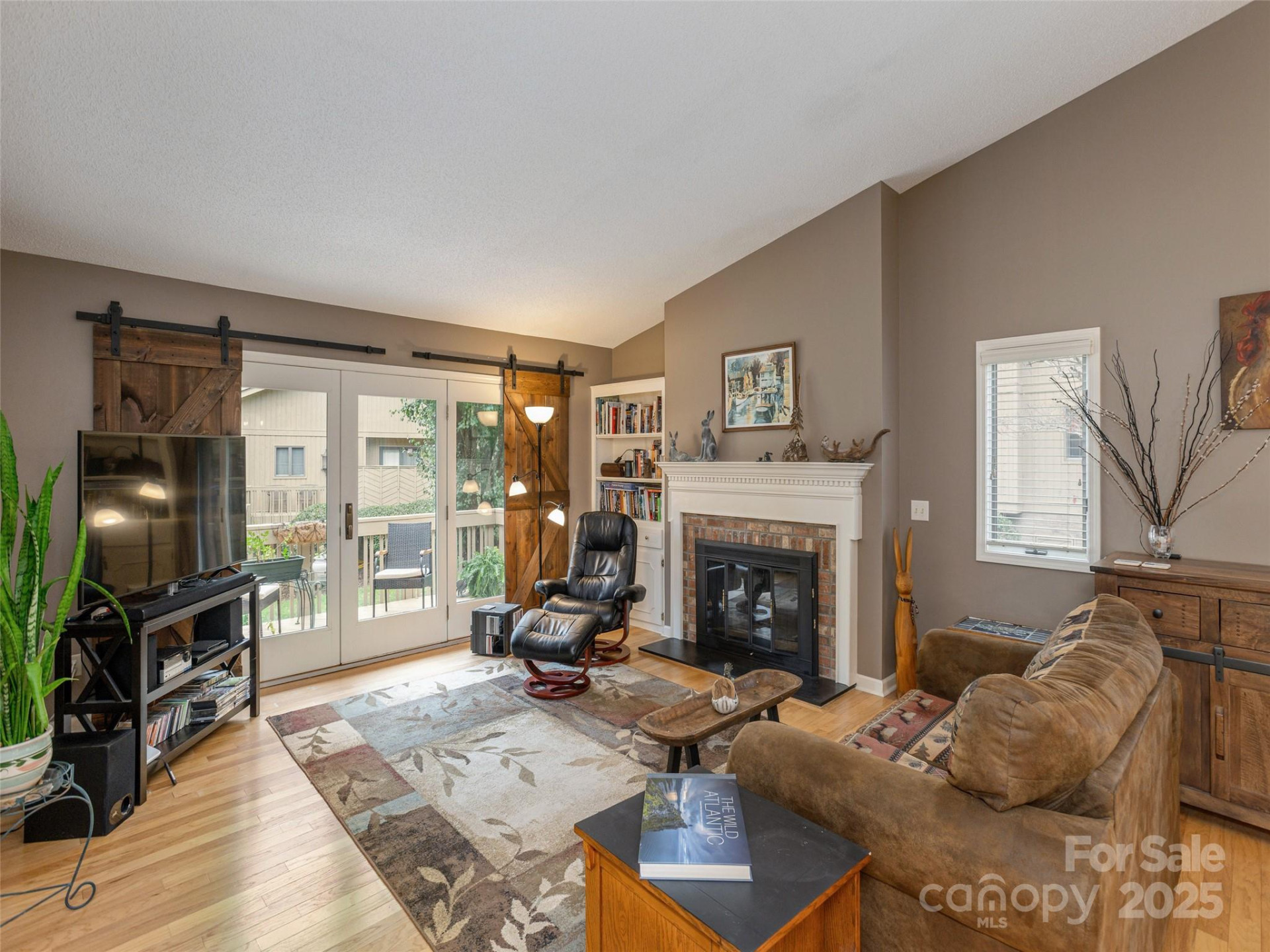 606 Red Oak Drive - Photo 5