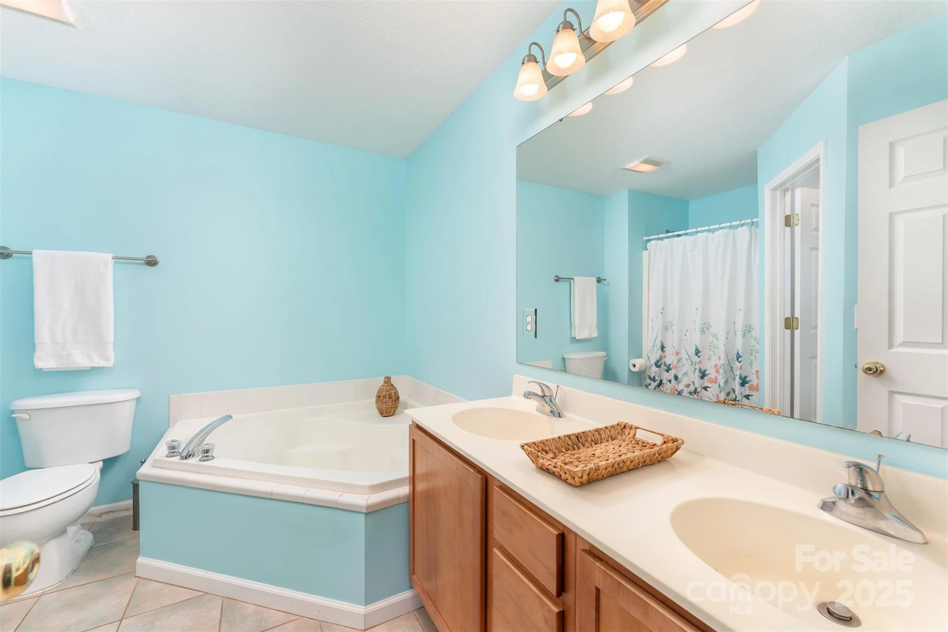 412 Wiltshire Circle - Photo 15