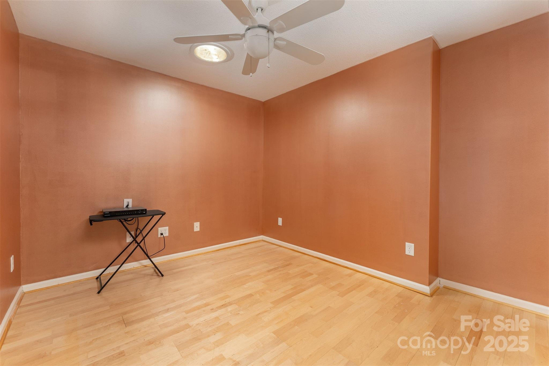 412 Wiltshire Circle - Photo 20