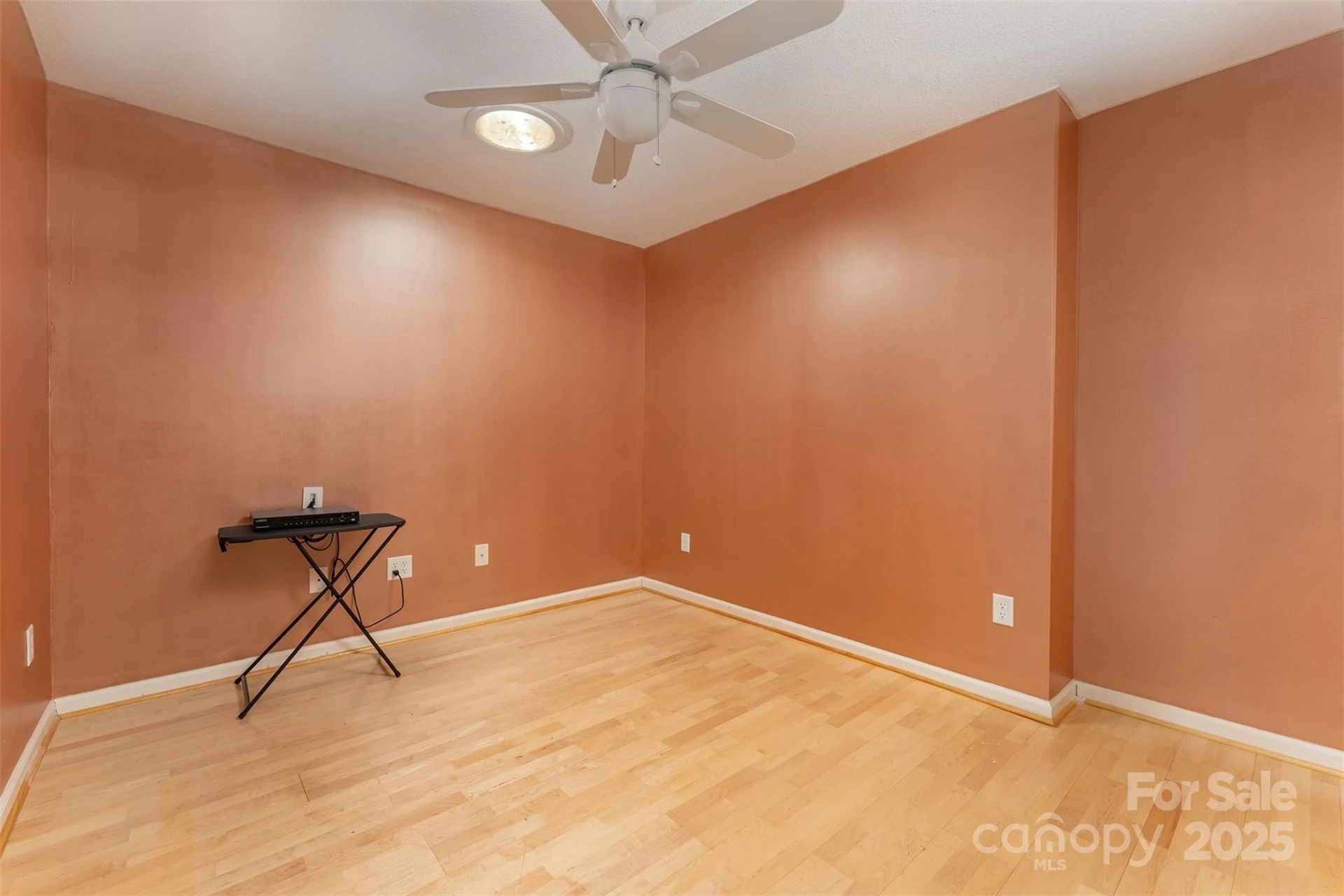 412 Wiltshire Circle - Photo 20