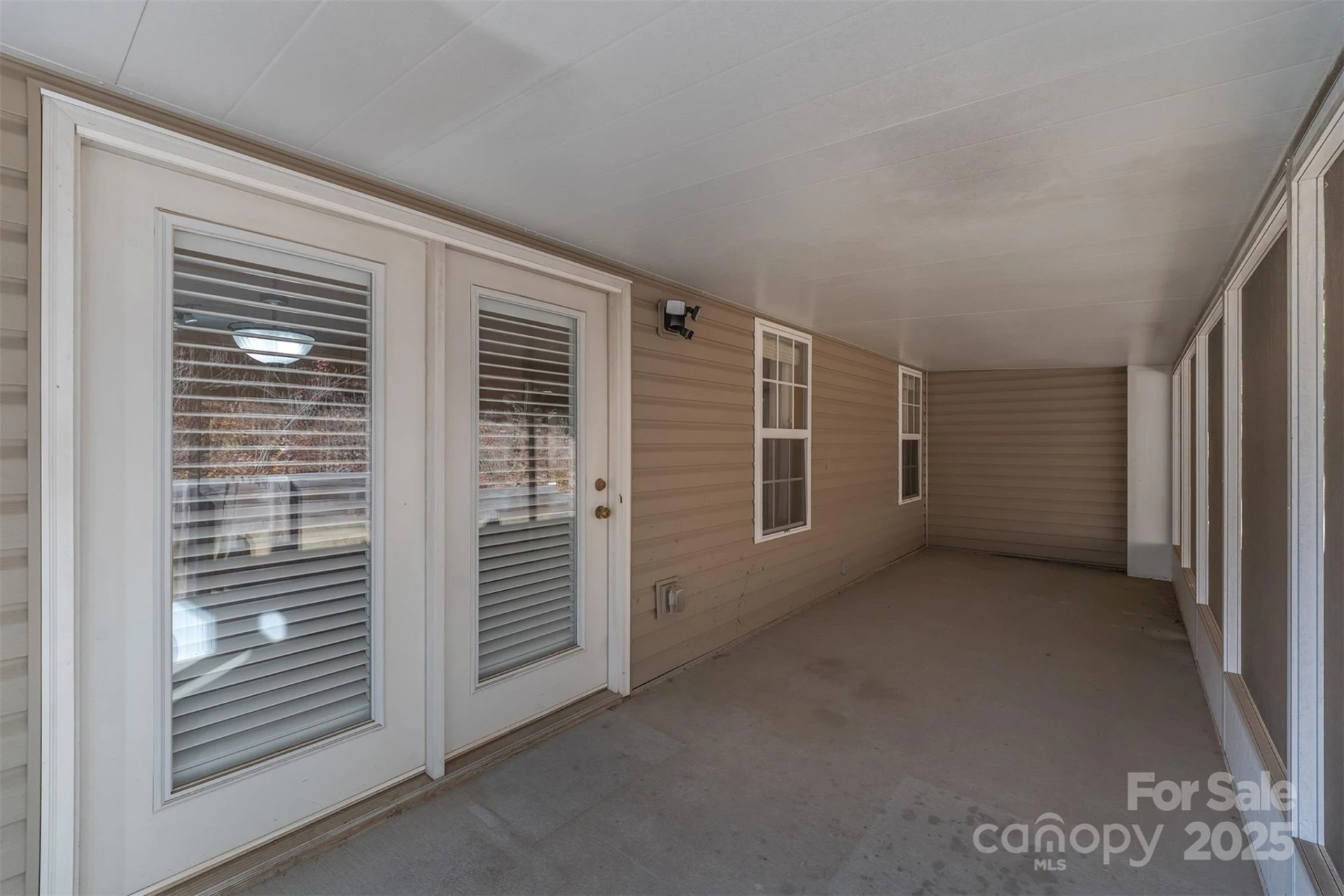 412 Wiltshire Circle - Photo 23