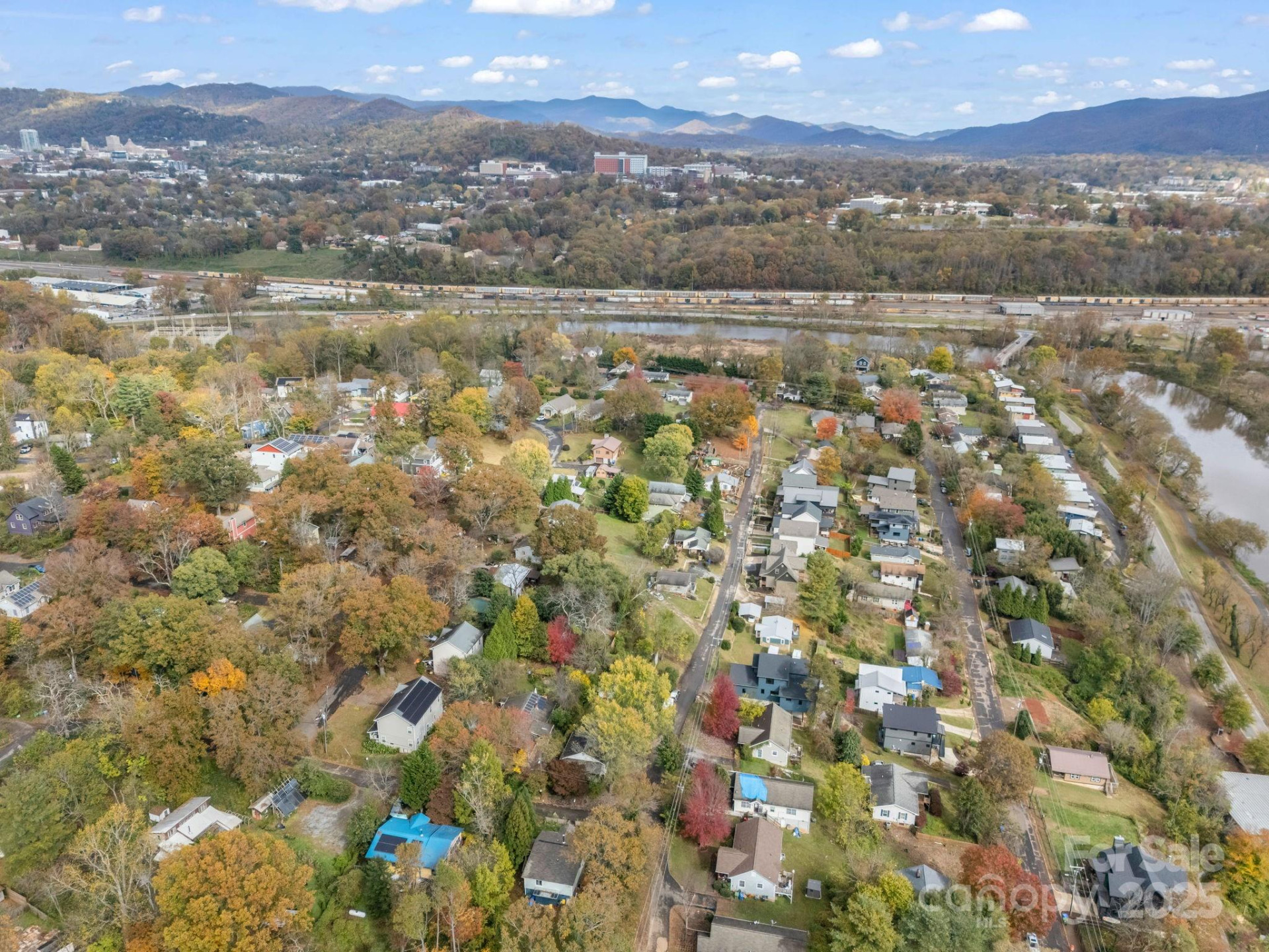 27 Lamb Avenue - Photo 11