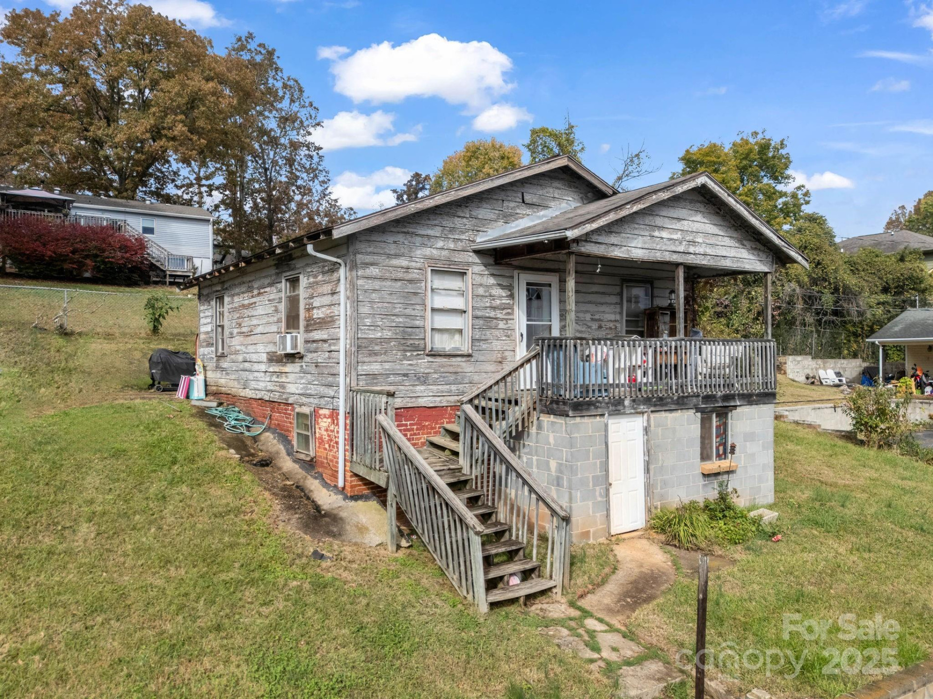 27 Lamb Avenue - Photo 4