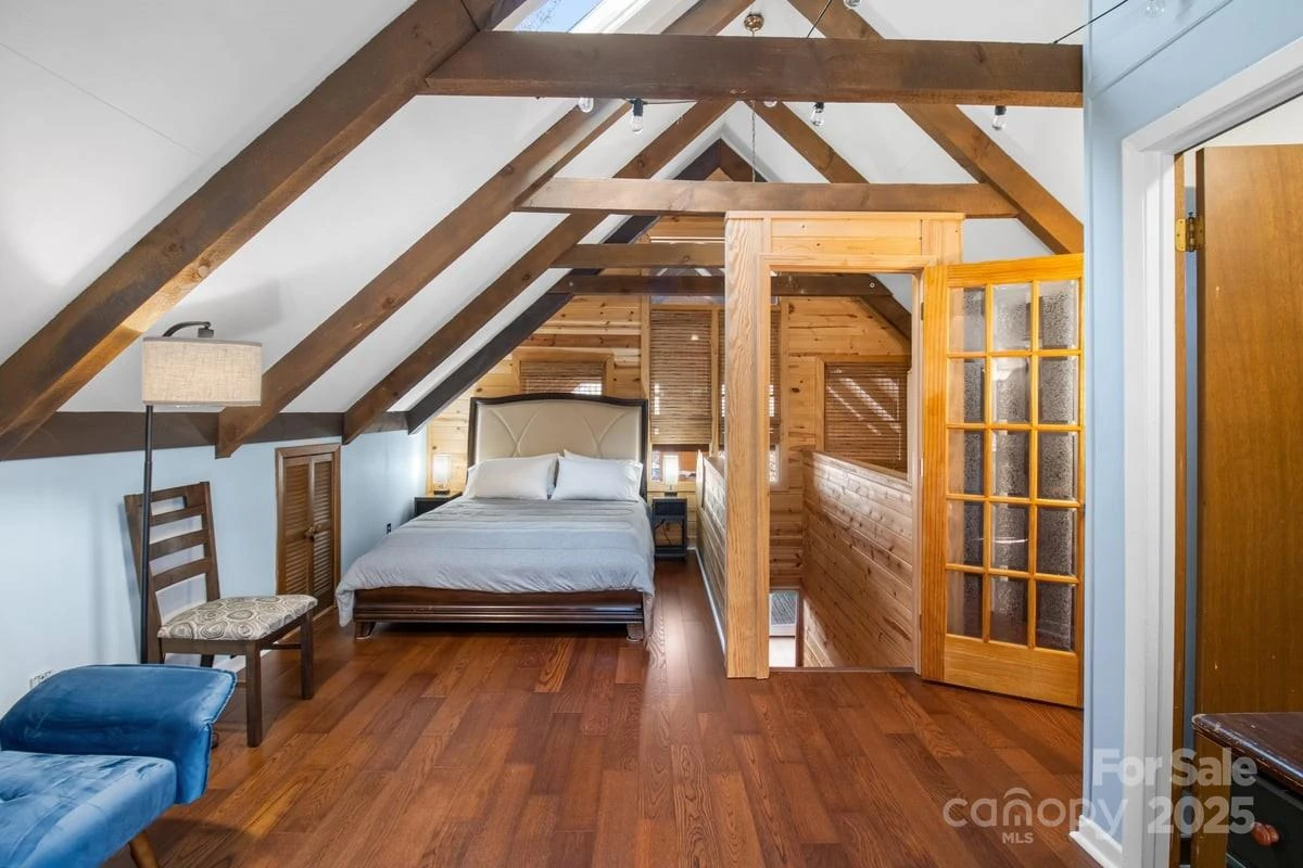 563 Bee Tree Lane - Photo 12