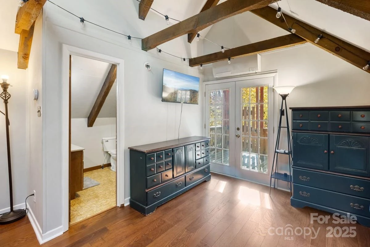 563 Bee Tree Lane - Photo 13