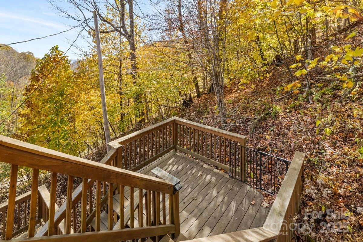 563 Bee Tree Lane - Photo 15