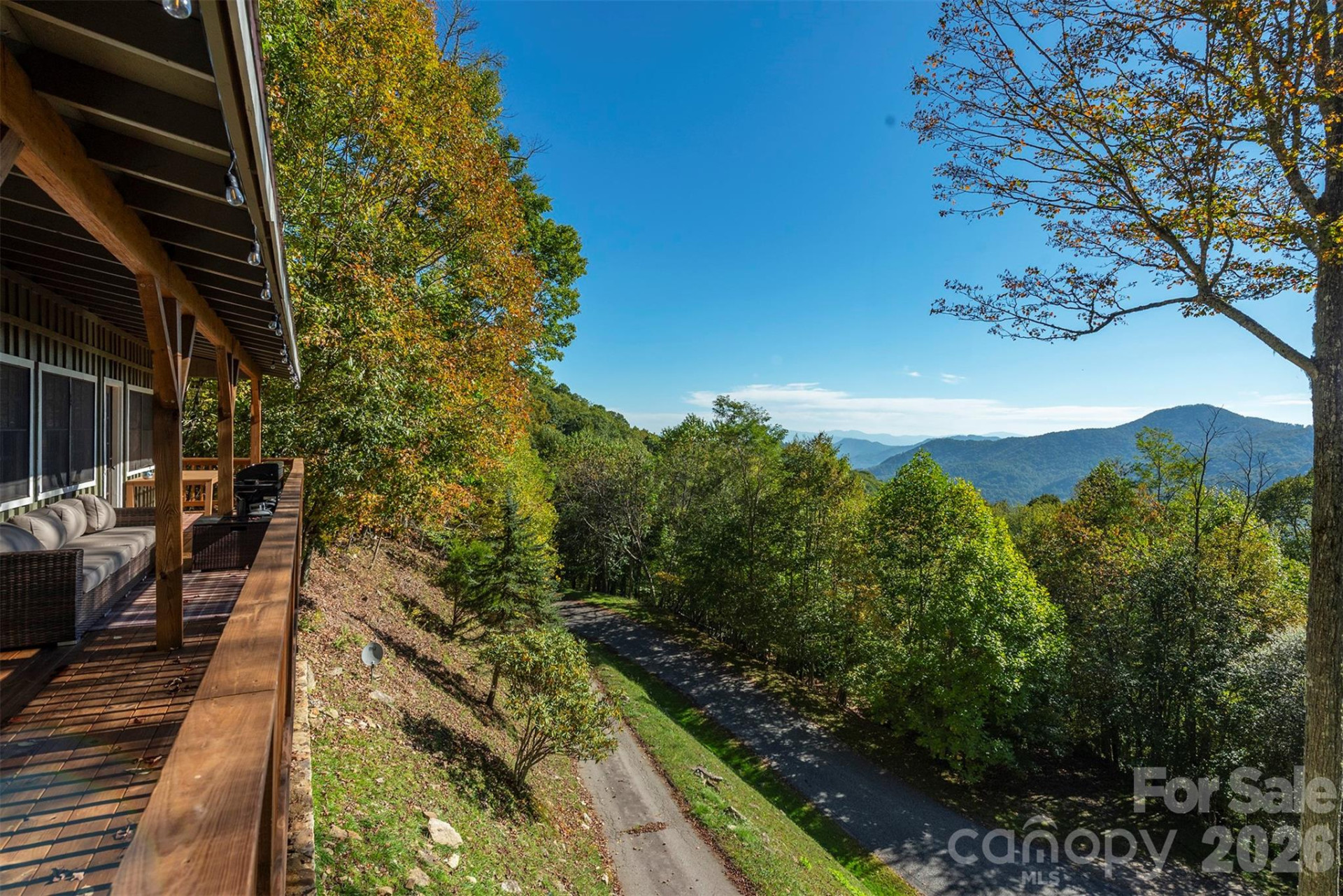 322 Goldenleaf Road - Photo 17