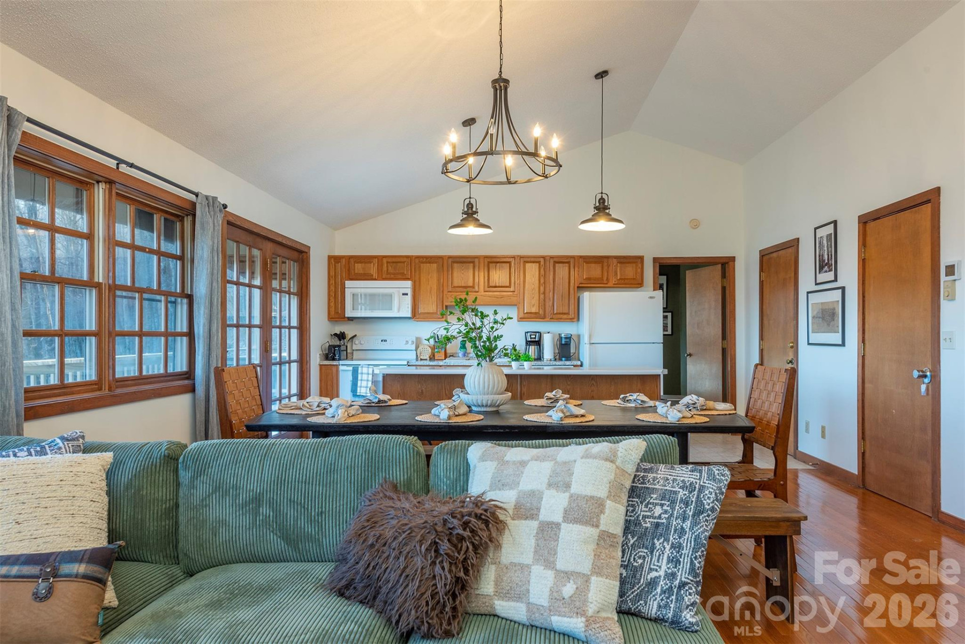 322 Goldenleaf Road - Photo 22